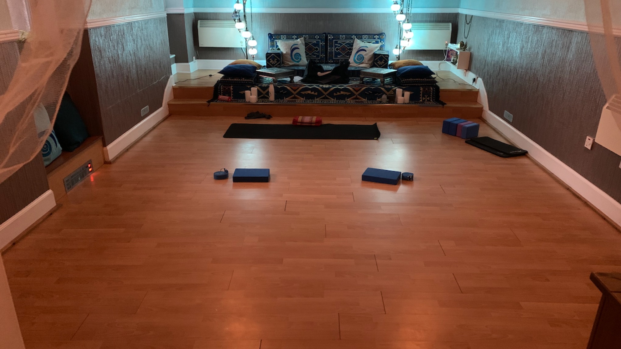 January rest and reset mini retreat event