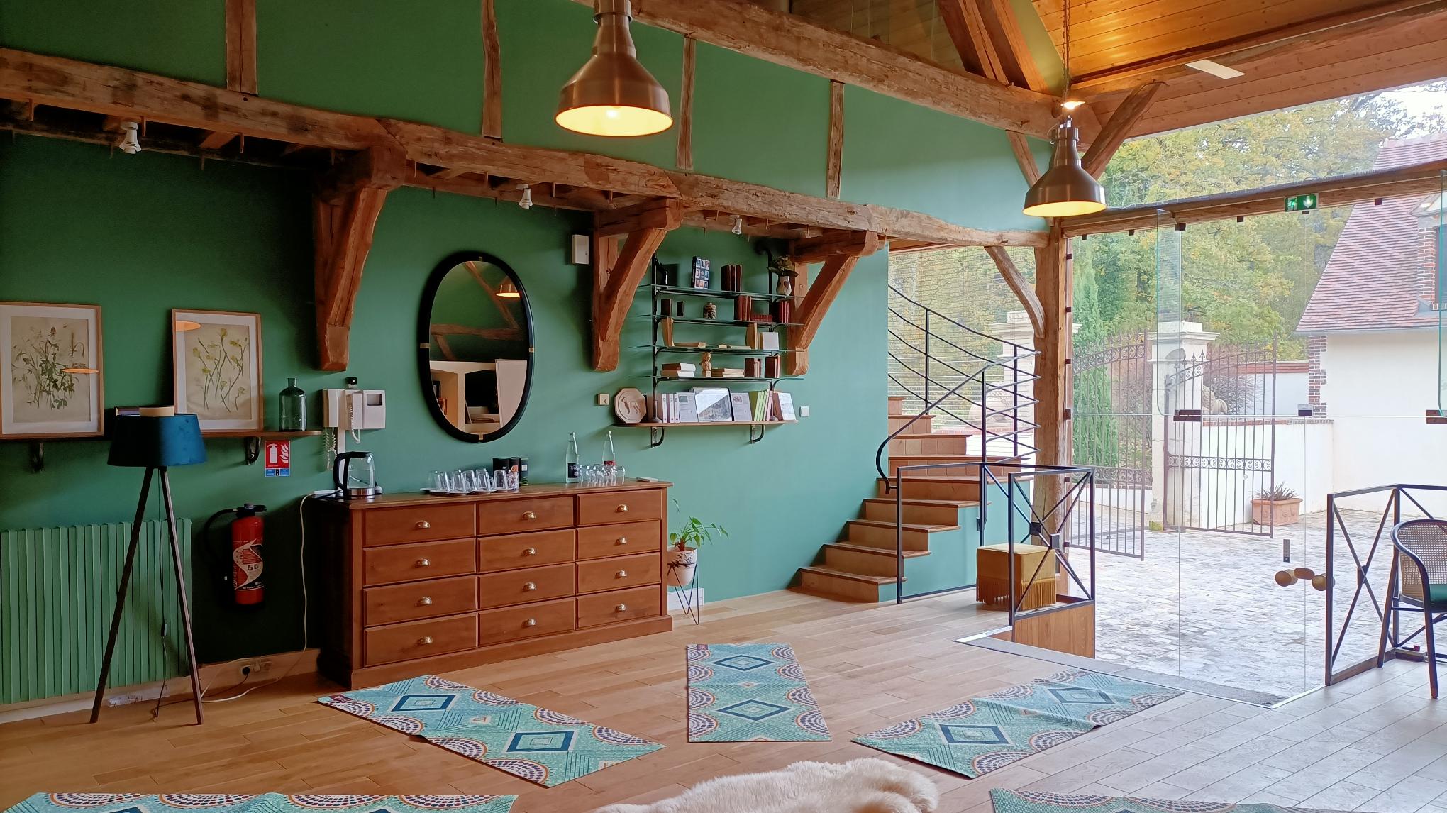 Retraite "Yoga Hormonal" 29 nov - 01 déc 2024 au Roncemay Hôtel 4*