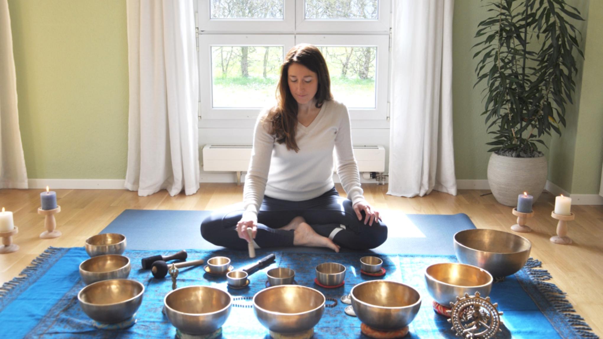 Klangbad nach traditioneller Art aus dem Himalaya