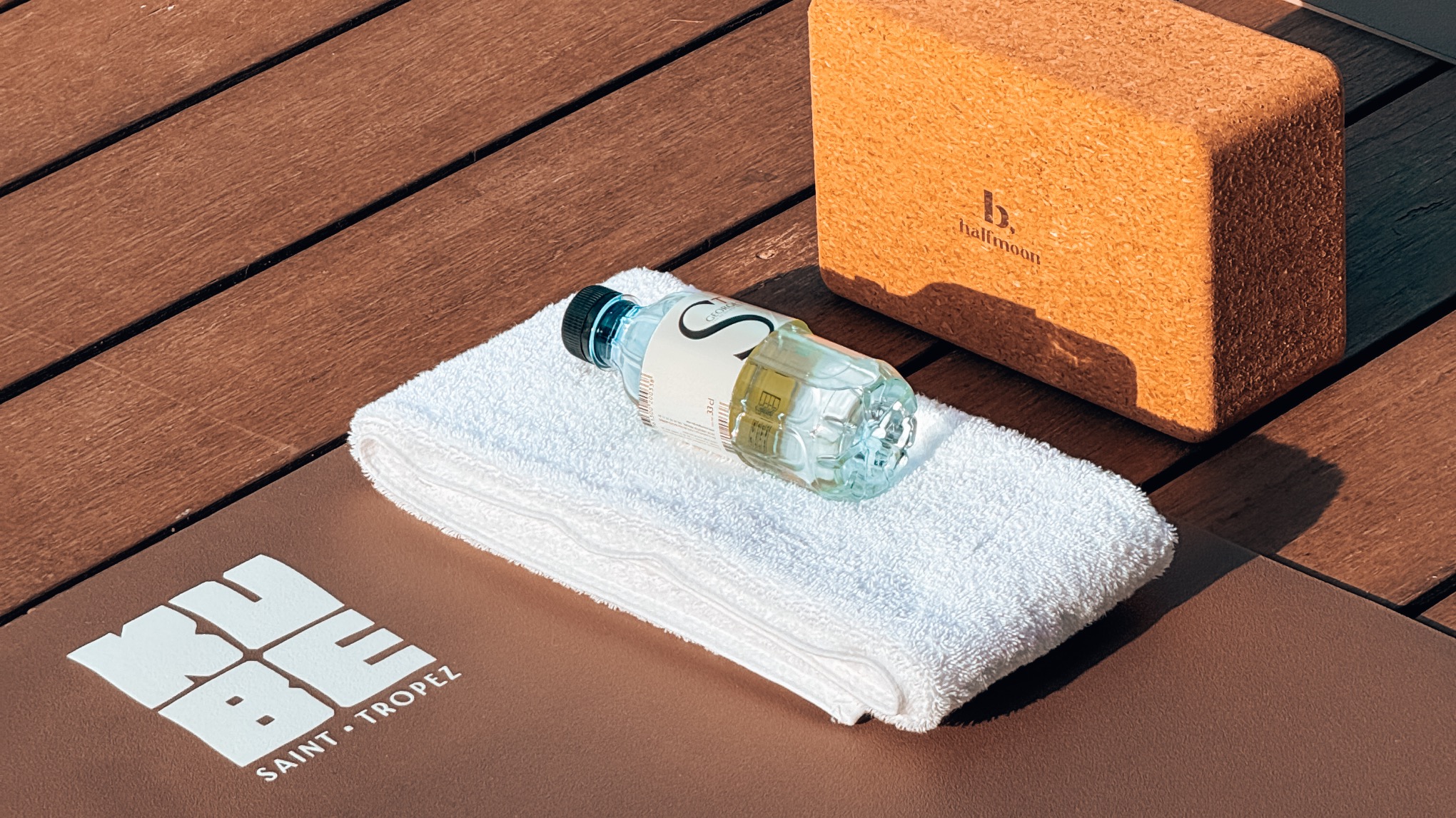 YOGAPÉRO (Hôtel du Kube à Saint-Tropez) 🧘🏼‍♂️✨🍸