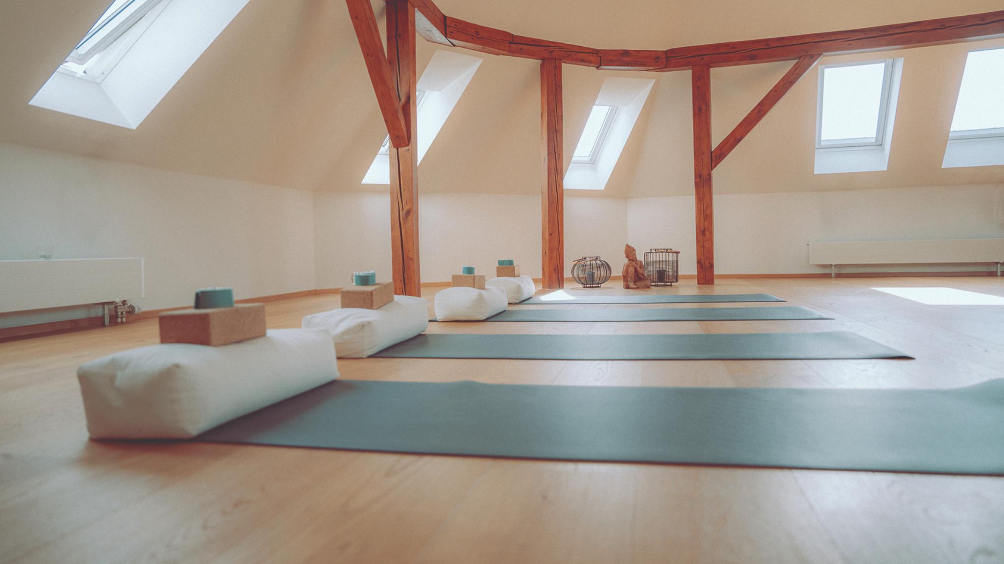 Jivamukti Yoga & Brunch mit Ariane & Raphaela