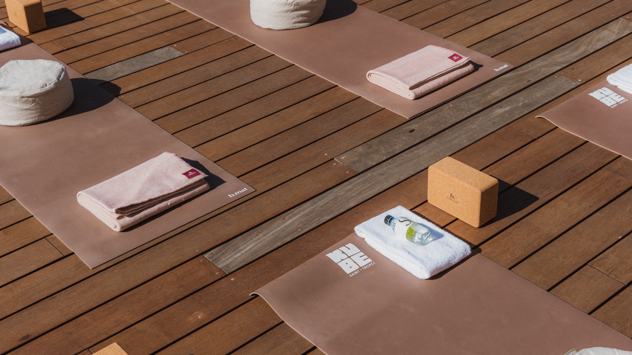 DAY YOGA RETREAT (Hôtel Kube à Saint-Tropez) 🧘🏼‍♀️☀️💦
