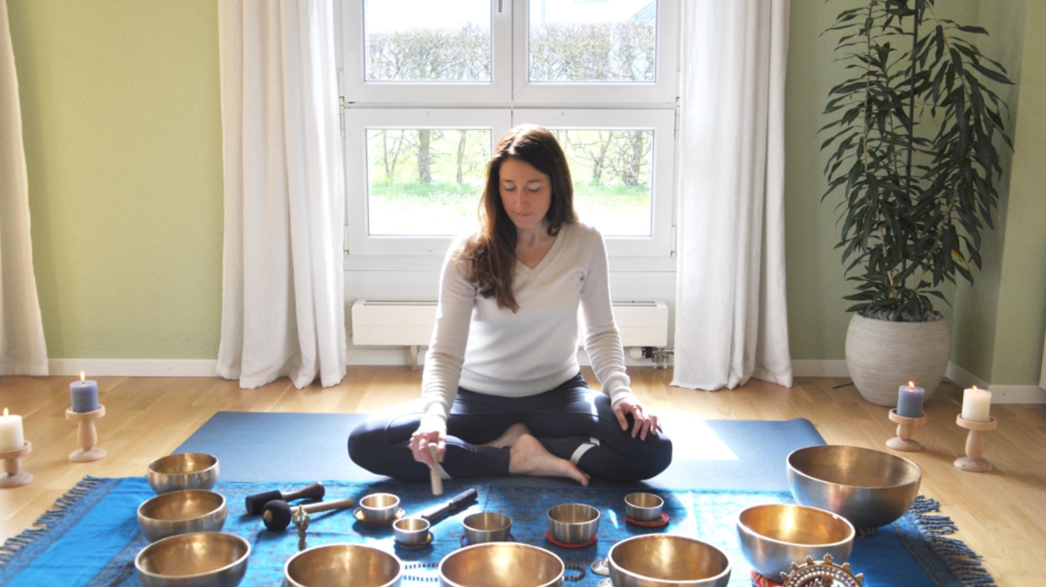 Klangbad nach traditioneller Art aus dem Himalaya