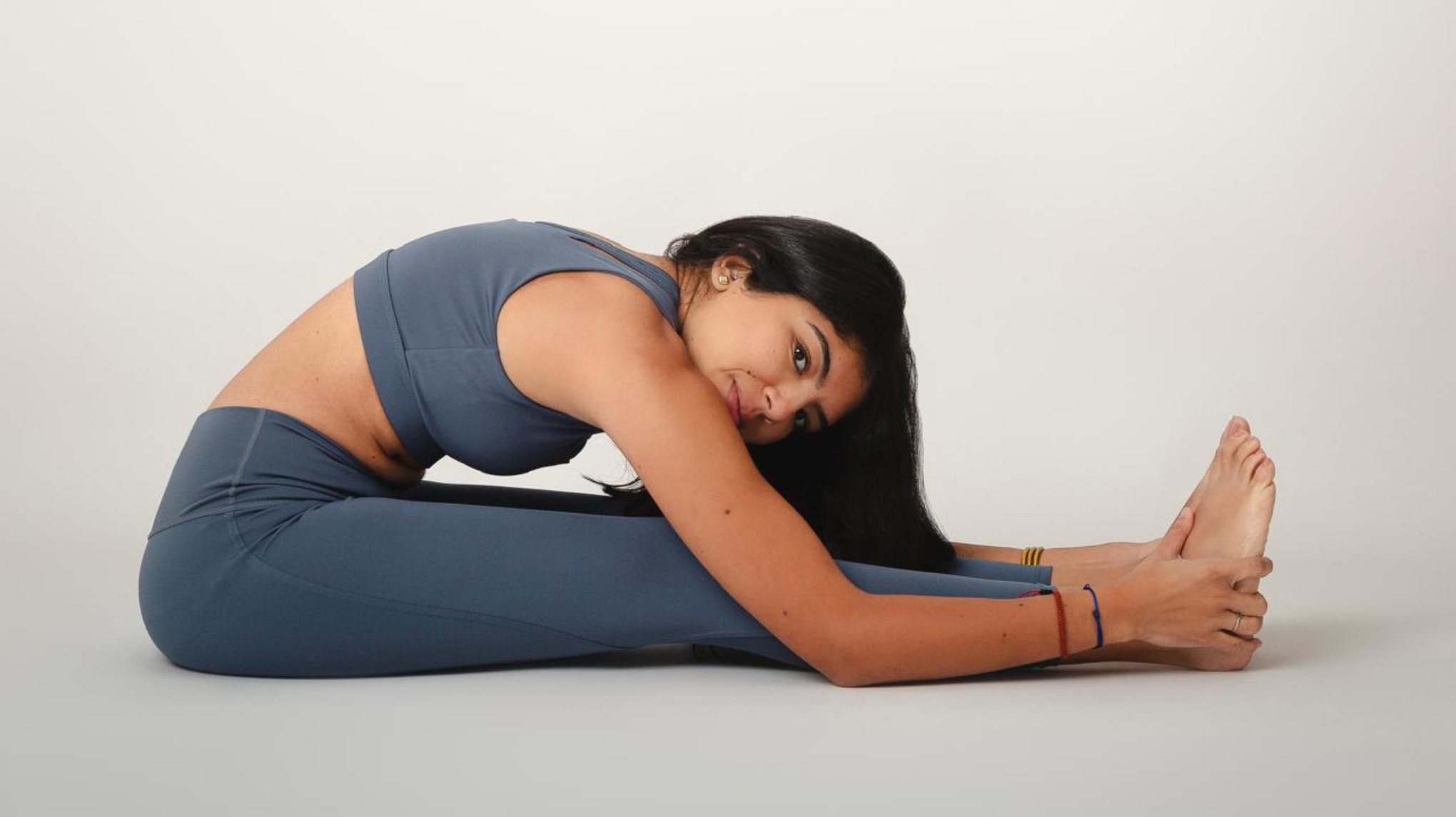 Fluid motion Vinyasa & Soundbath workshop with Oumaima