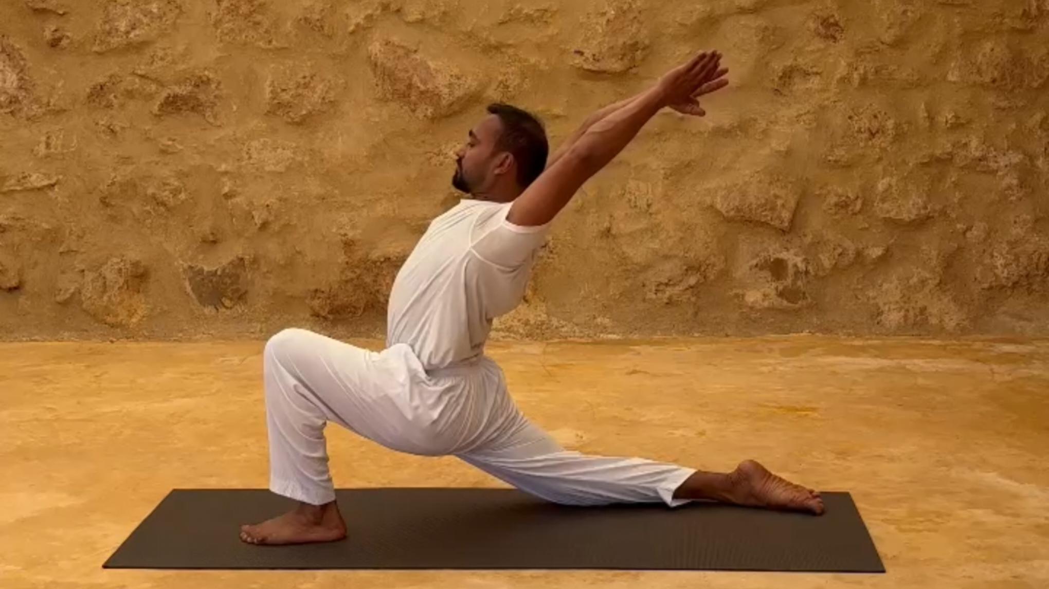 ✨ Atelier Spécial : Backbends & Ouverture des Hanches pour Débutants