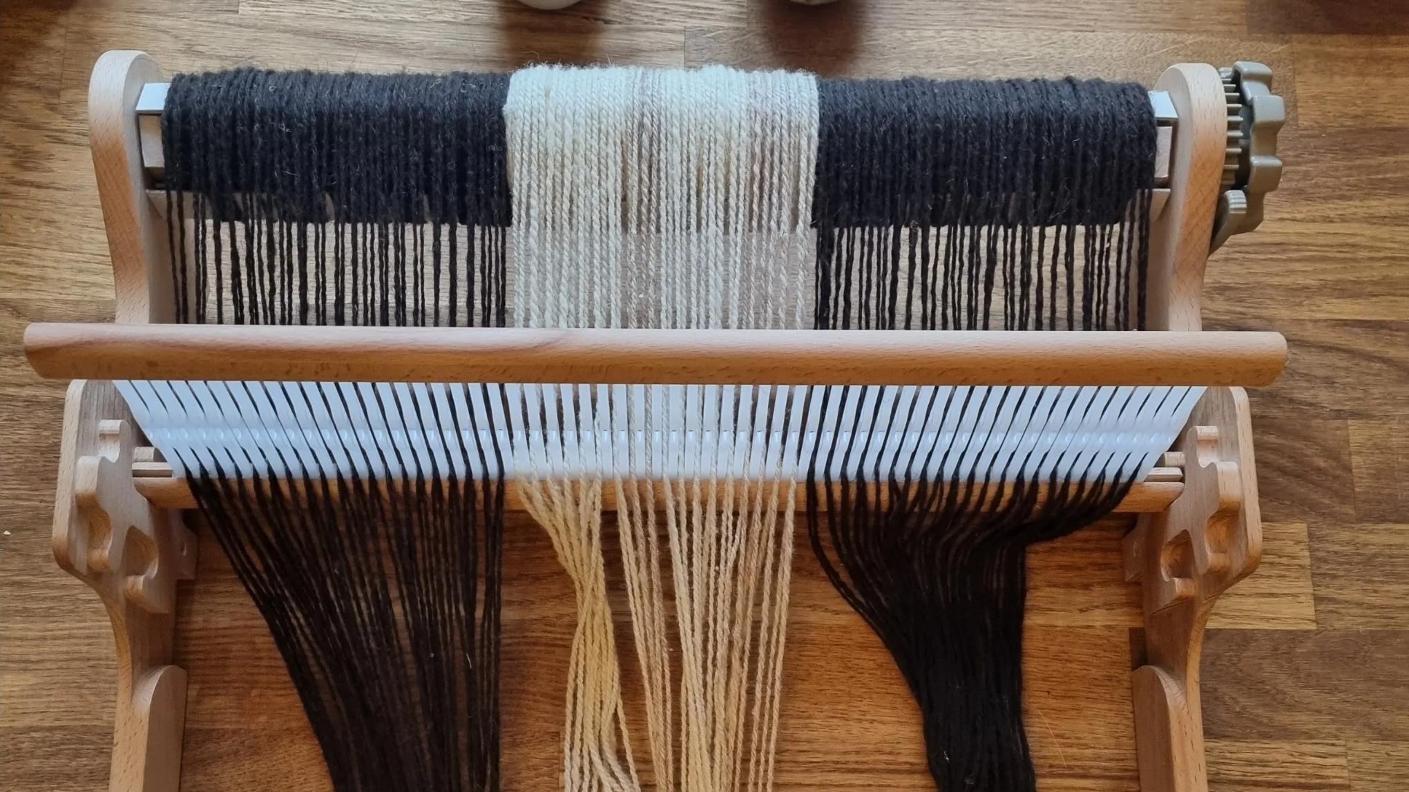 Stage "Je tisse mon écharpe"