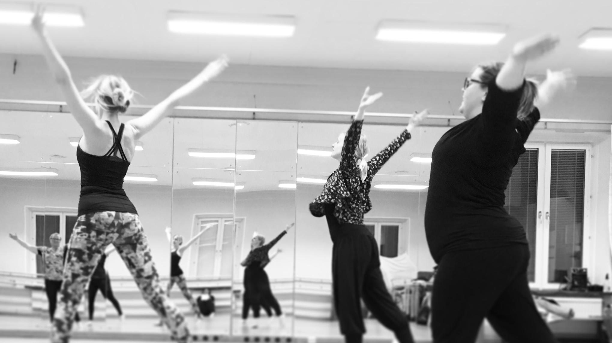 Hoppa på danskursen från träff 4 av 12