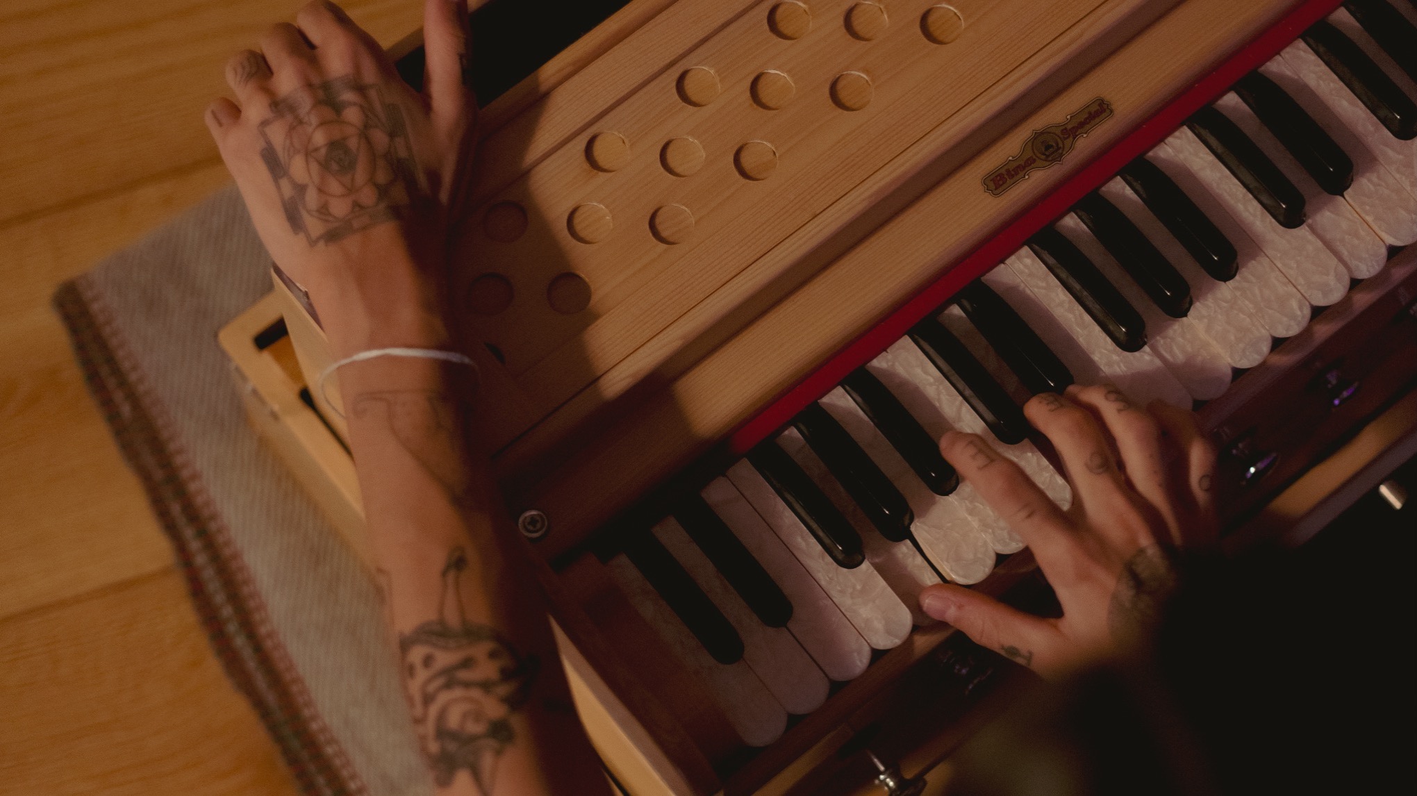 Soul Connection - Kirtan & Wisdom Session - free / donation-based (RO/EN)