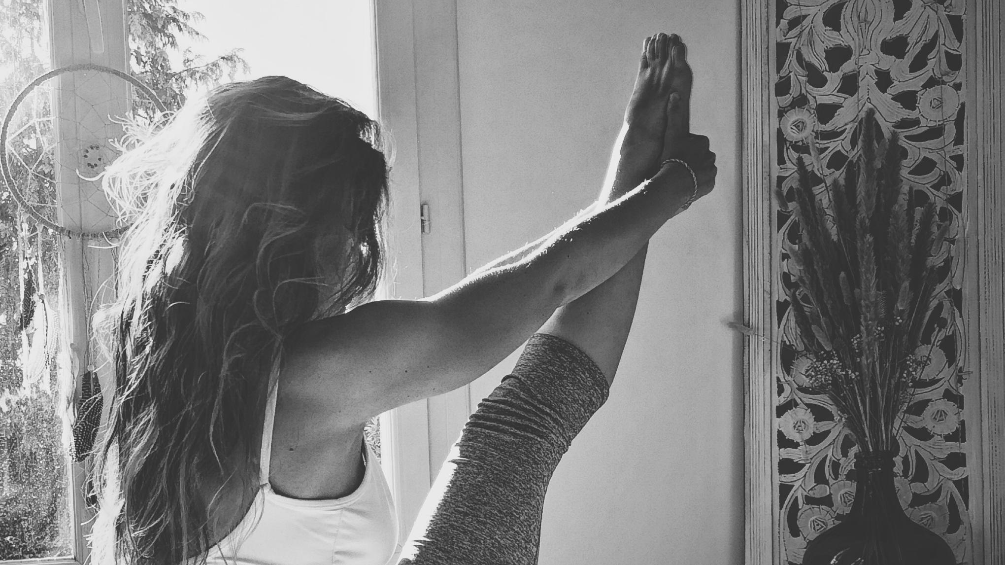 STAGES YOGA : 𝐇𝐄𝐀𝐋𝐓𝐇𝐘 𝐁𝐀𝐂𝐊