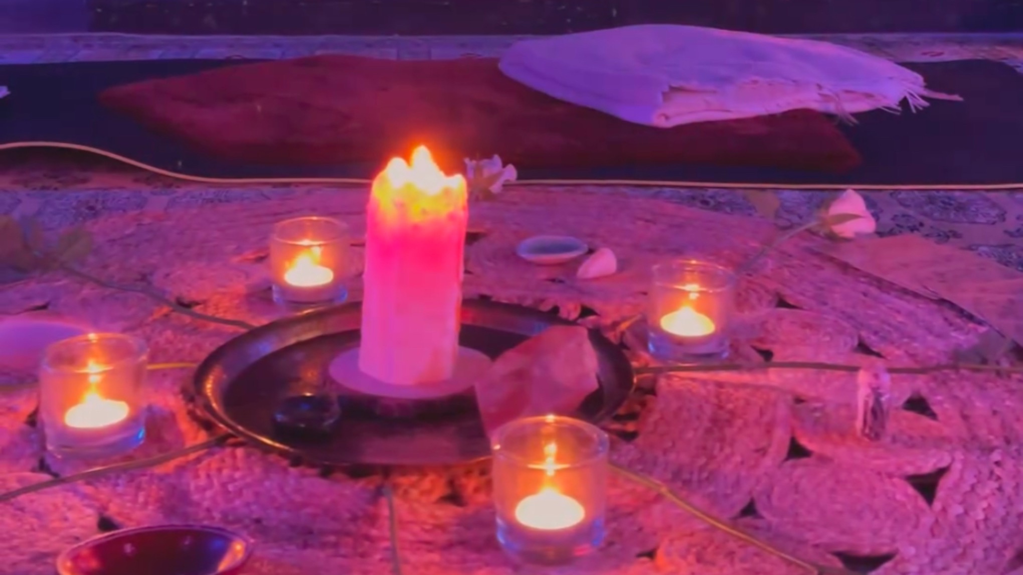 Wild Weaving with Root & Weave