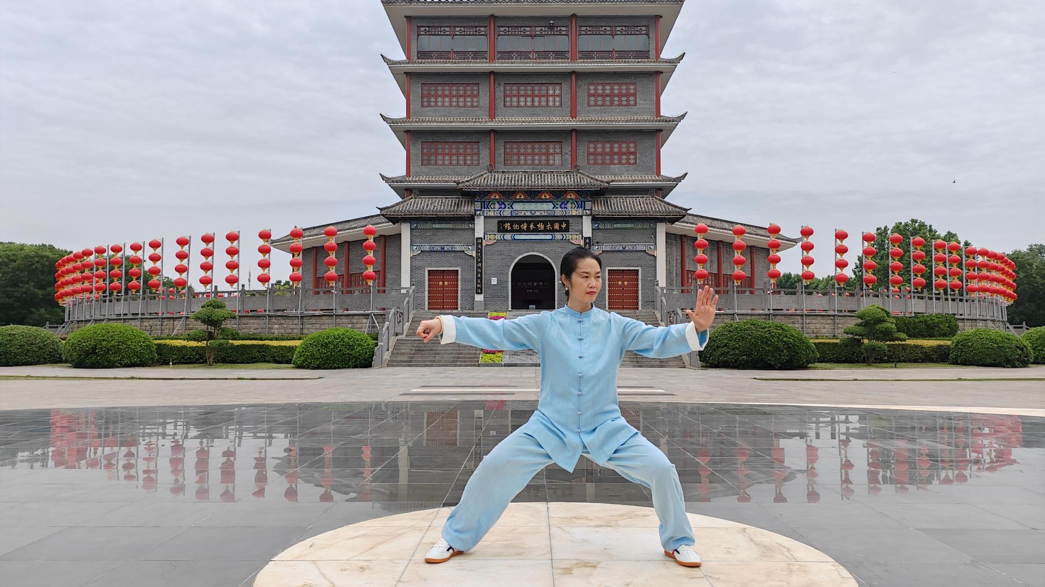 Tai Chi + Yin Yoga + Sound Healing to Harmonize your Energy