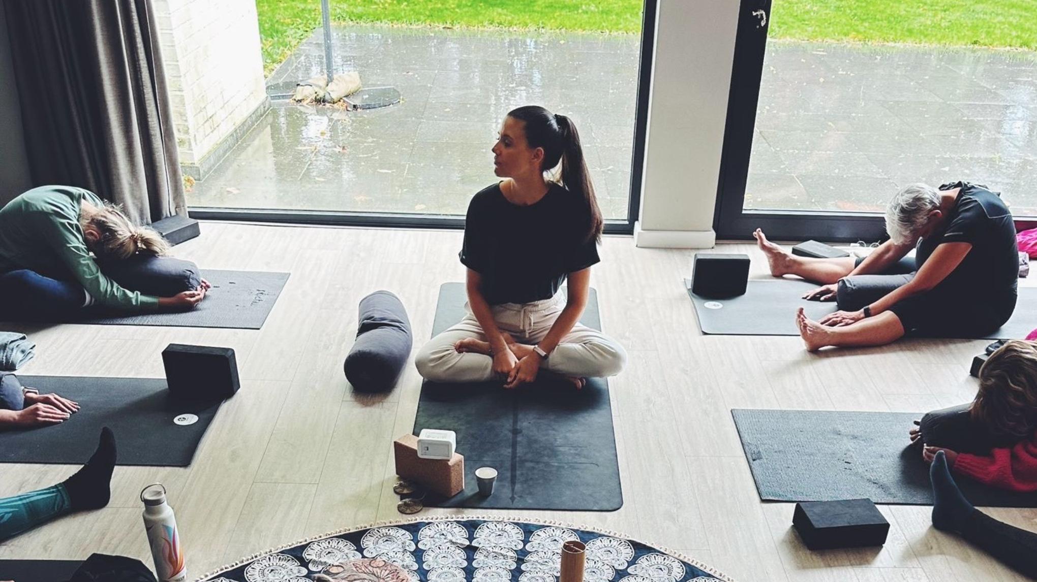 Winter Morning Yoga RETREAT with Sarah (Saja Yoga Academy, Herent)