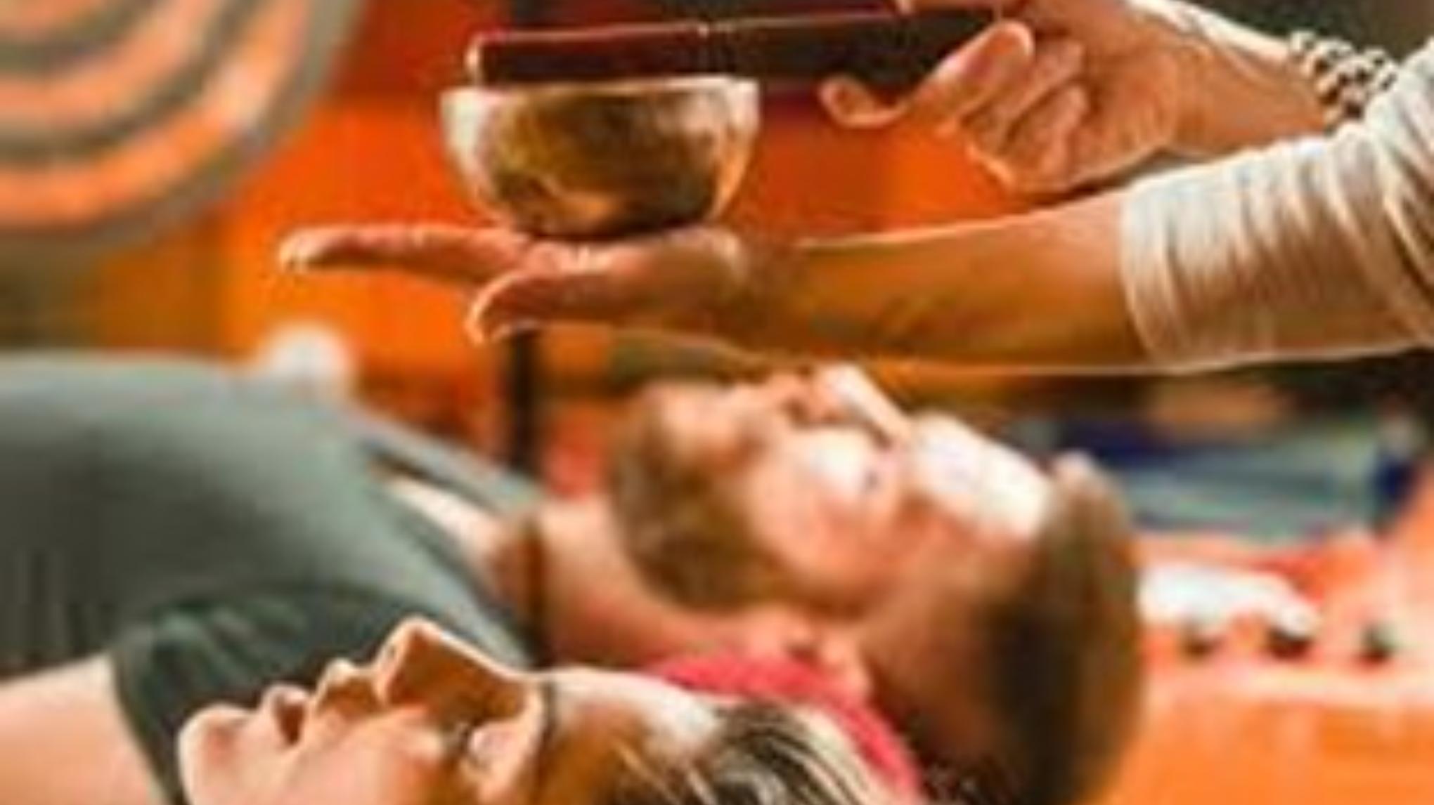 ✨Restorative Chakra Sound Bath Workshop with Kim and Venus.   Sold Out!