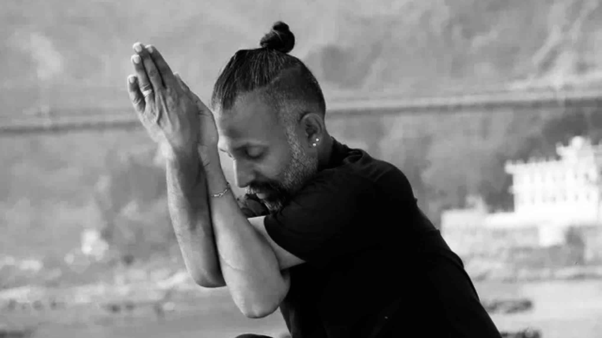 Workshop de Embodied Yoga con Parveen Nair