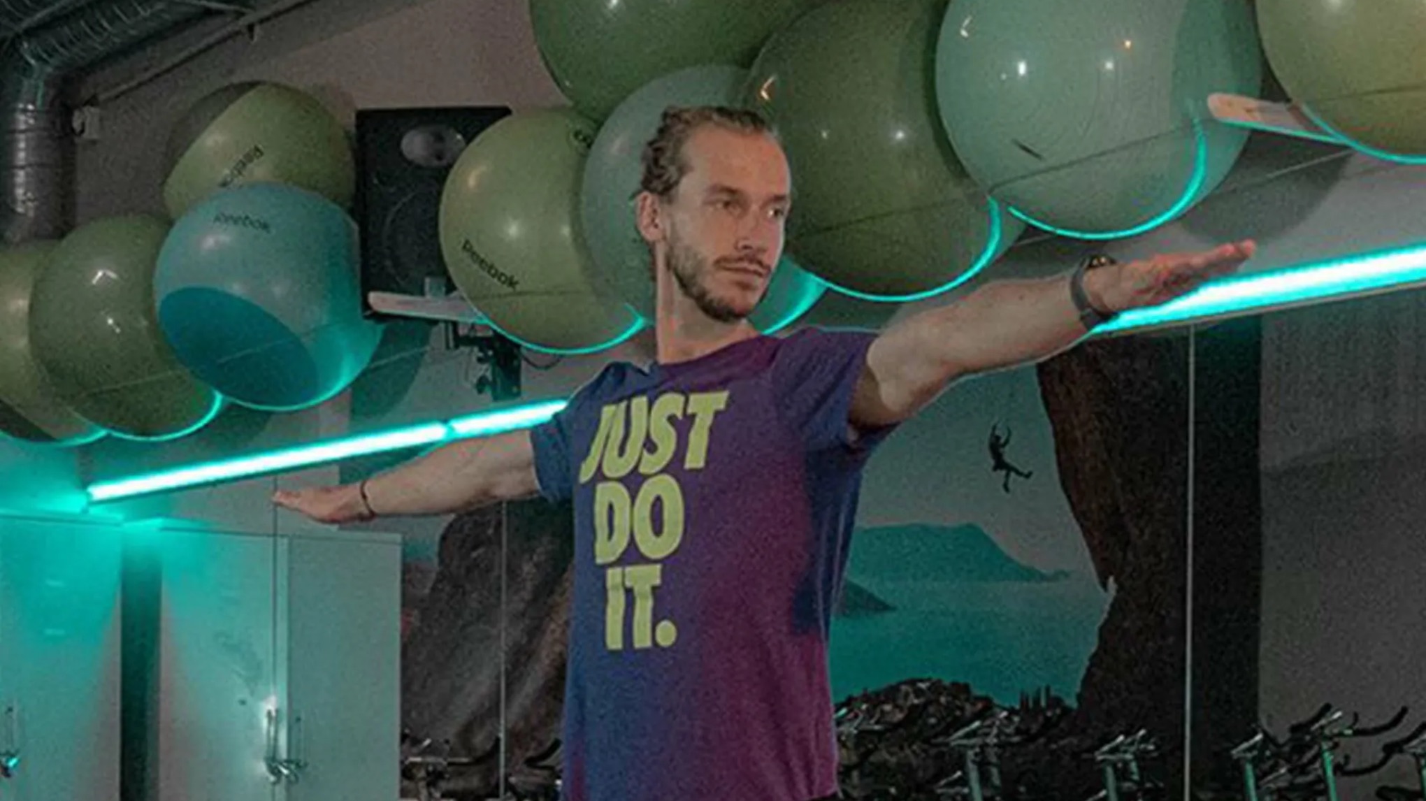 Yoga Vinyasa 1H via Google Meet