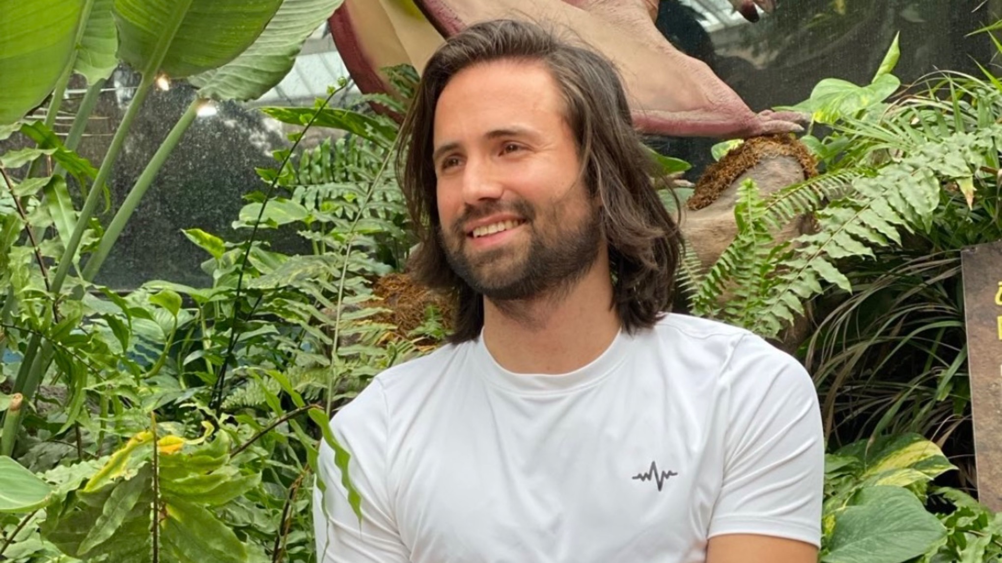 Somatic Yin & Mantra Meditation with Andres Galindo