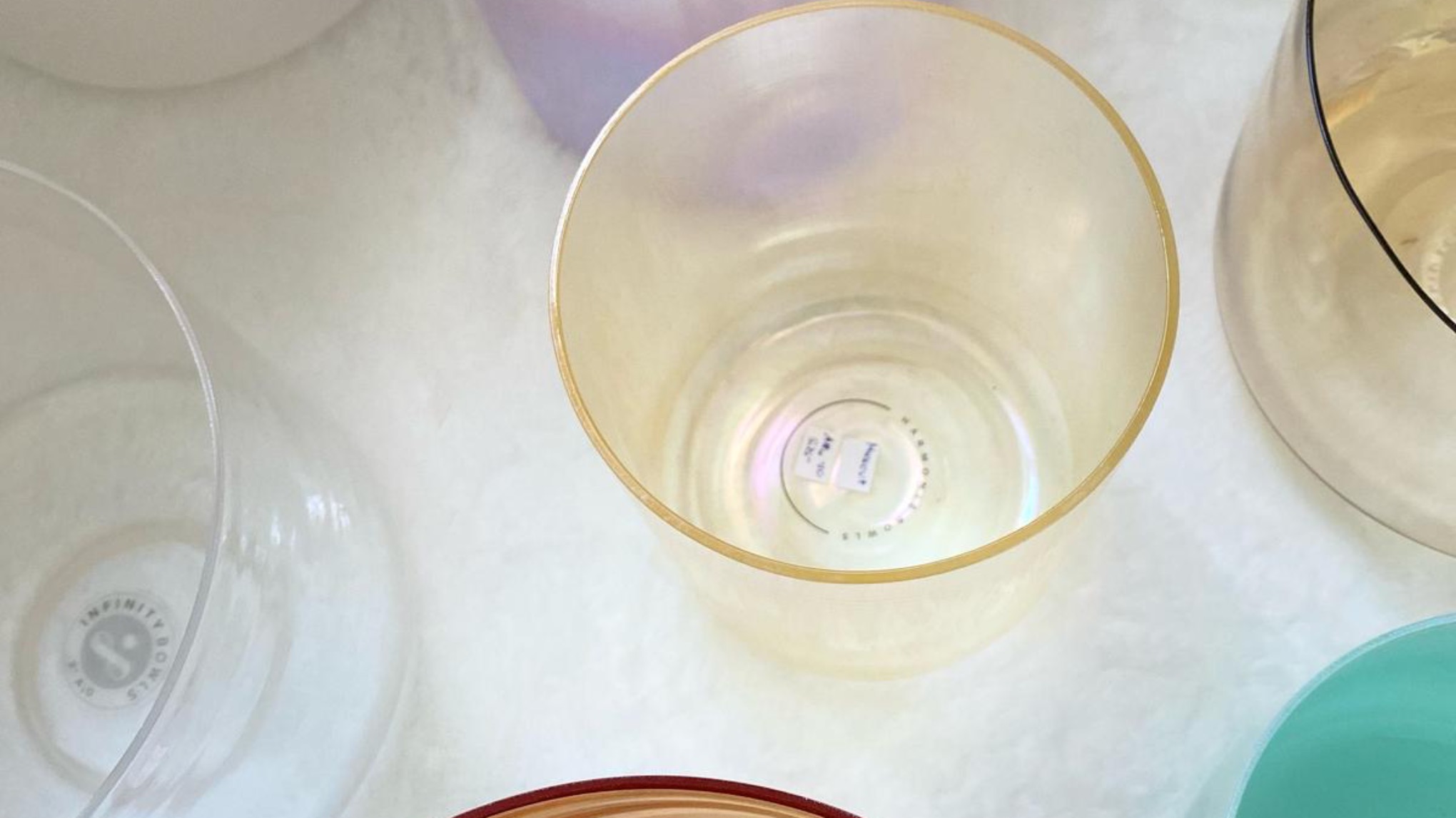 Sanft getragen-Klangentspannung im Aerial Tuch