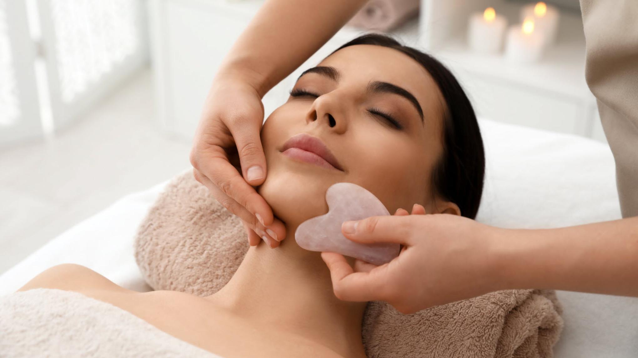 Atelier Gua Sha-l'Art du Massage Facial au château Saint-Pierre de Mejans
