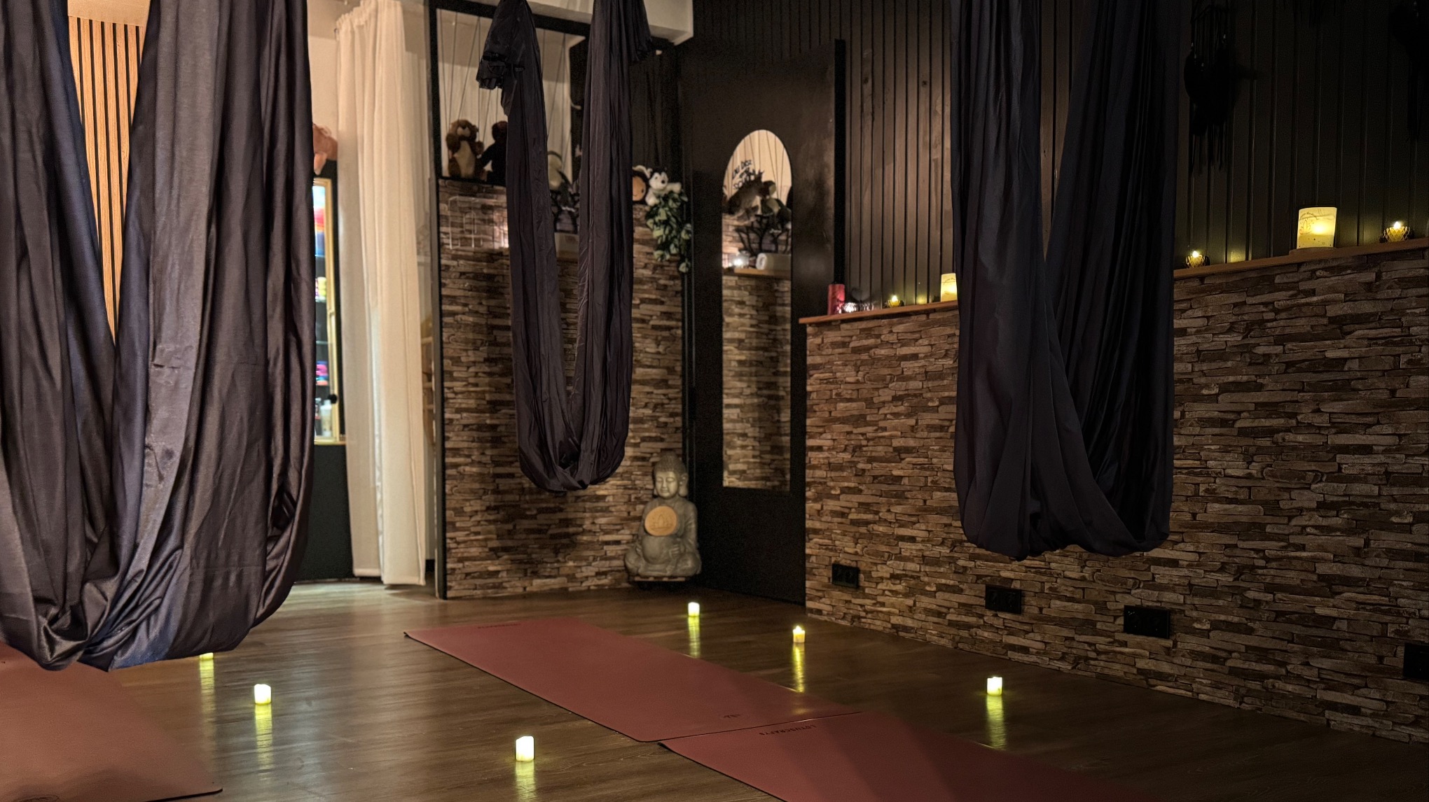 Schwebende Auszeit - Dein Moment der Ruhe und Leichtigkeit