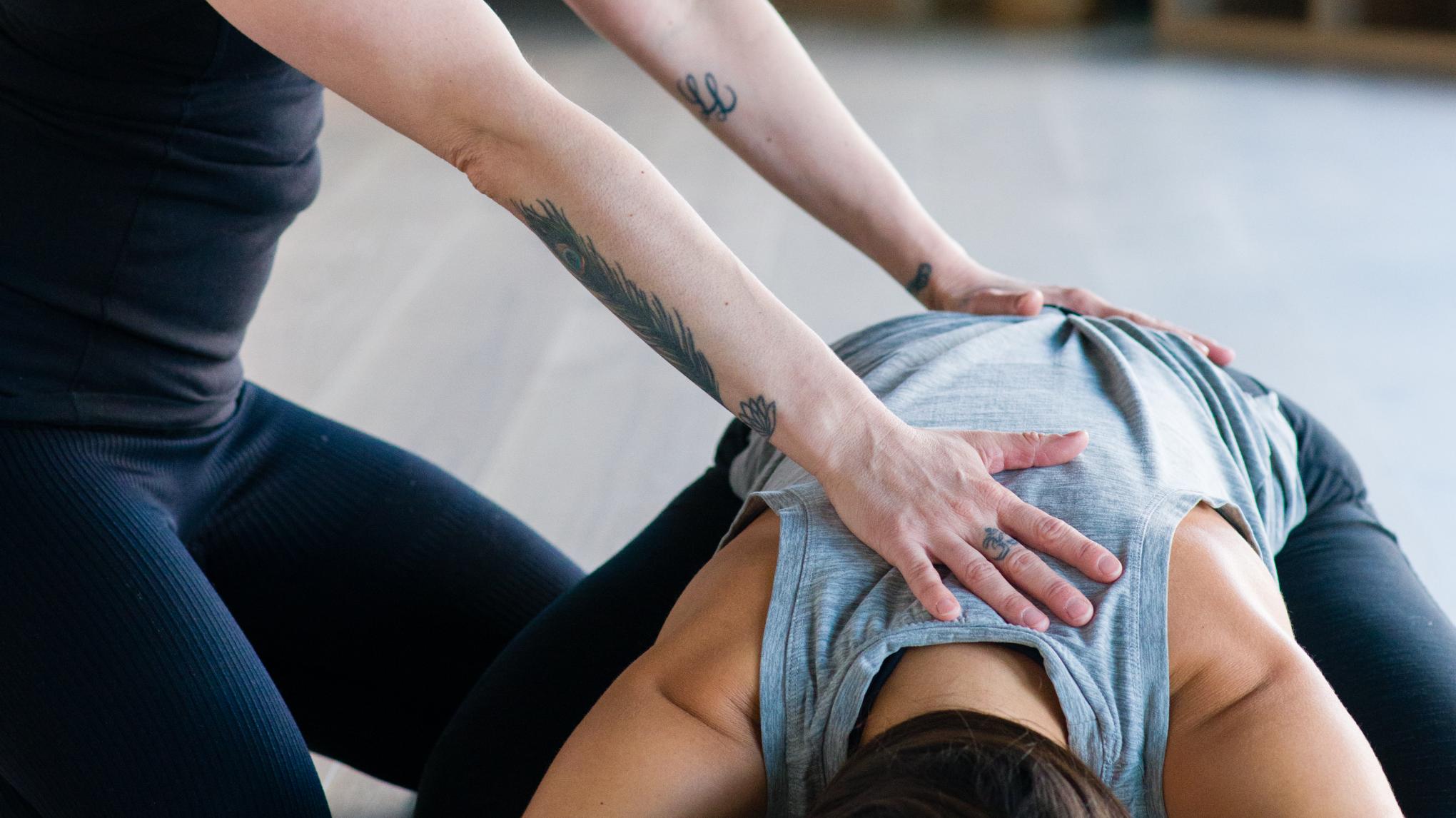 The Art of Assisting - A Practical Immersion for Yoga Teachers