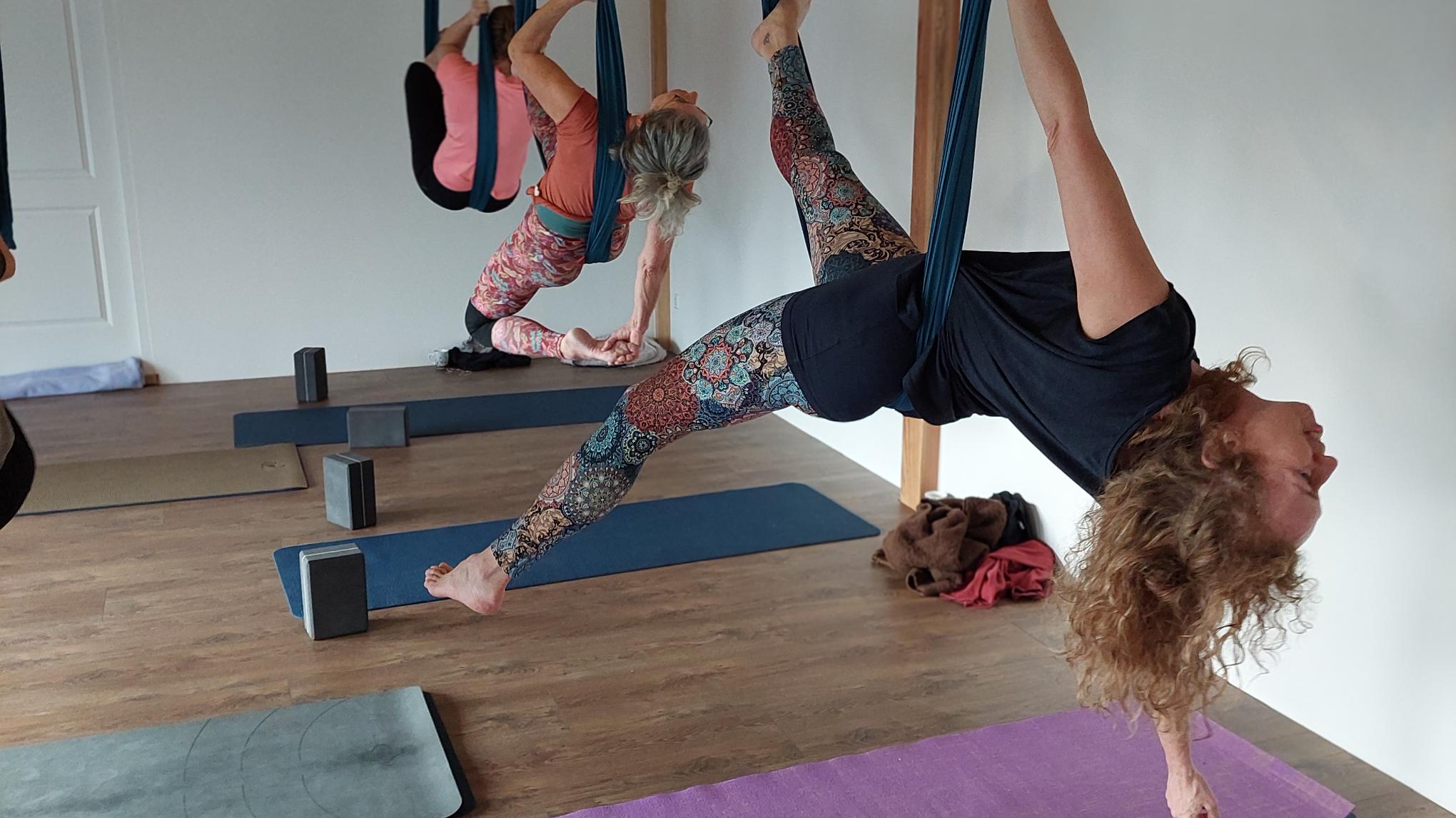 VOL ! Aerial Flow Yoga Workshop (2 uur)