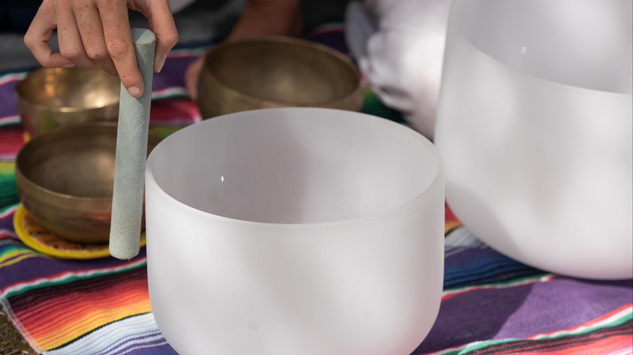 Diepere Lagen: Beweging, Adem, Handpan & Frequentie ~Naaldwijk