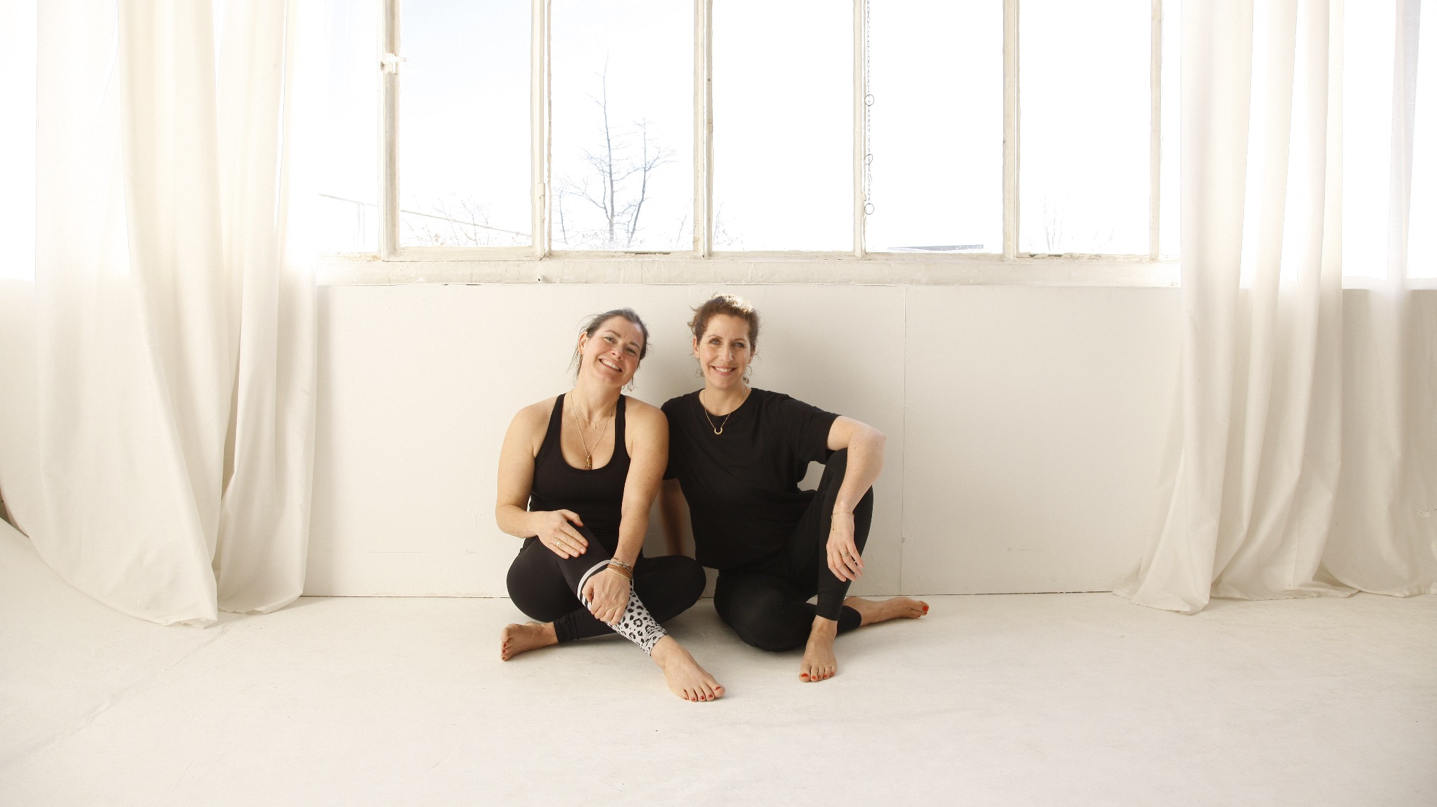 KOSTENLOSER INFOABEND  - 200 HRS YOGA TEACHER TRAINING 2026