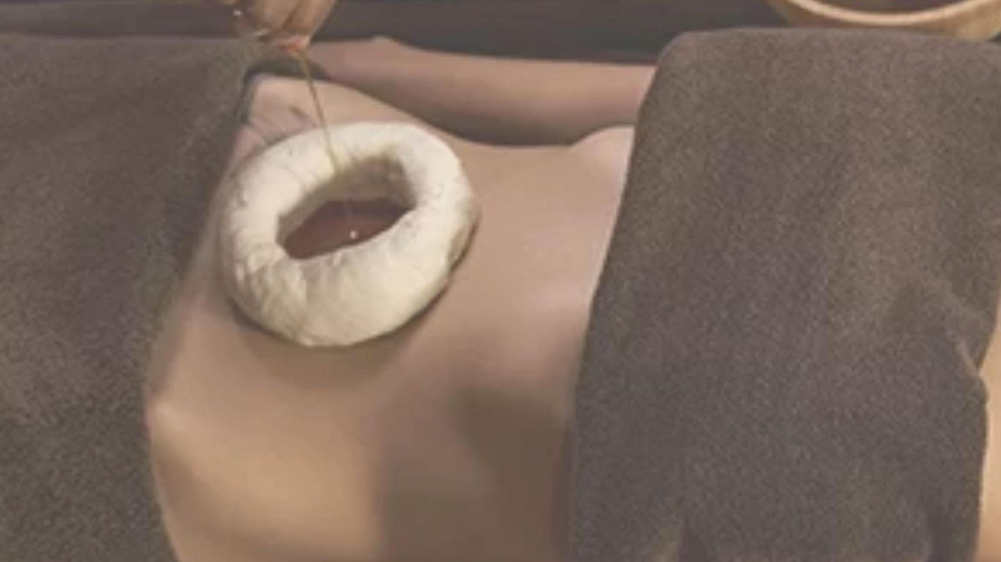 Obnavljanje vitalnosti kroz ayurvedsku  terapiju uljem: Abdominalni basti