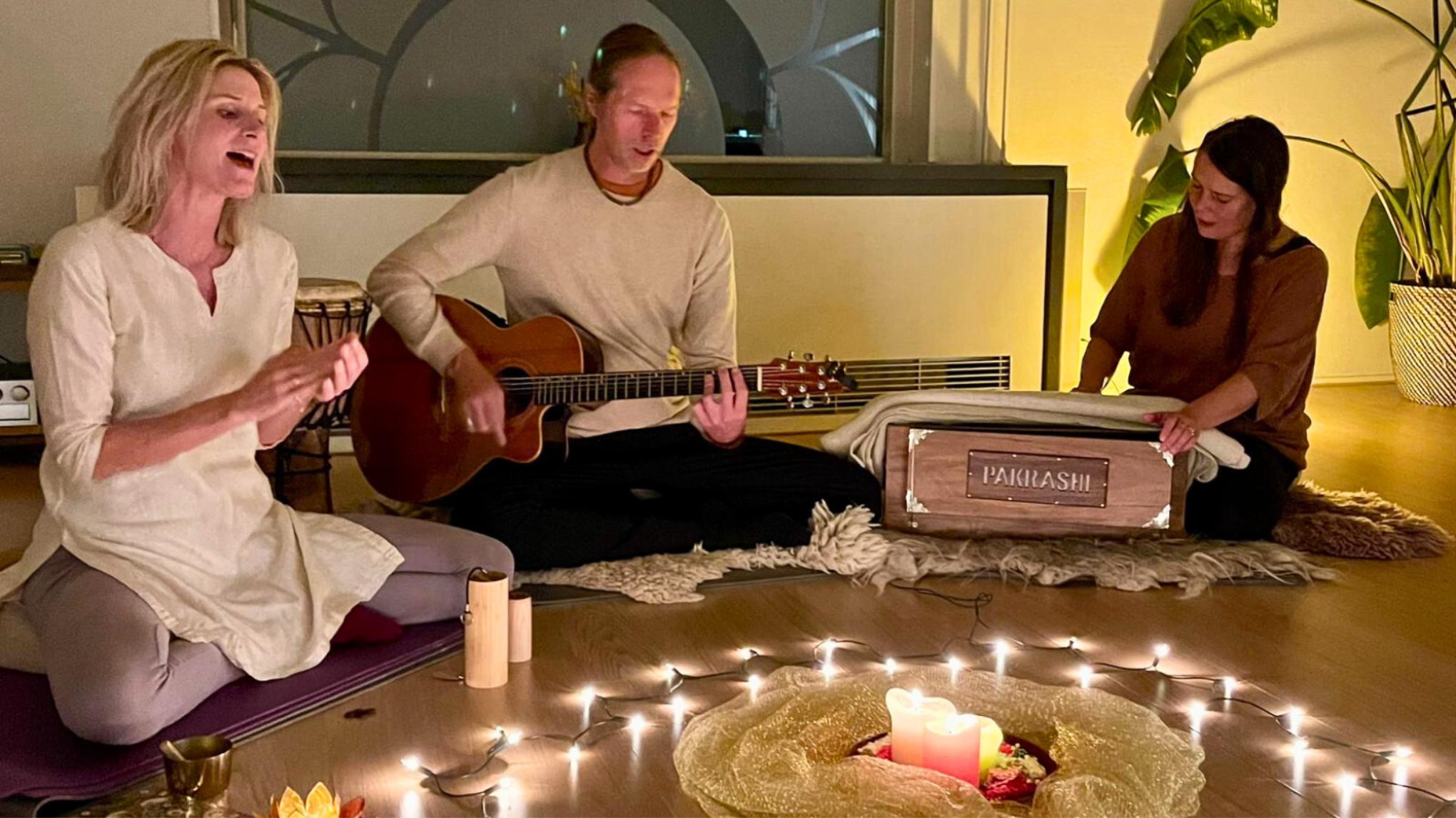 🎶 Mantra Singing Circle