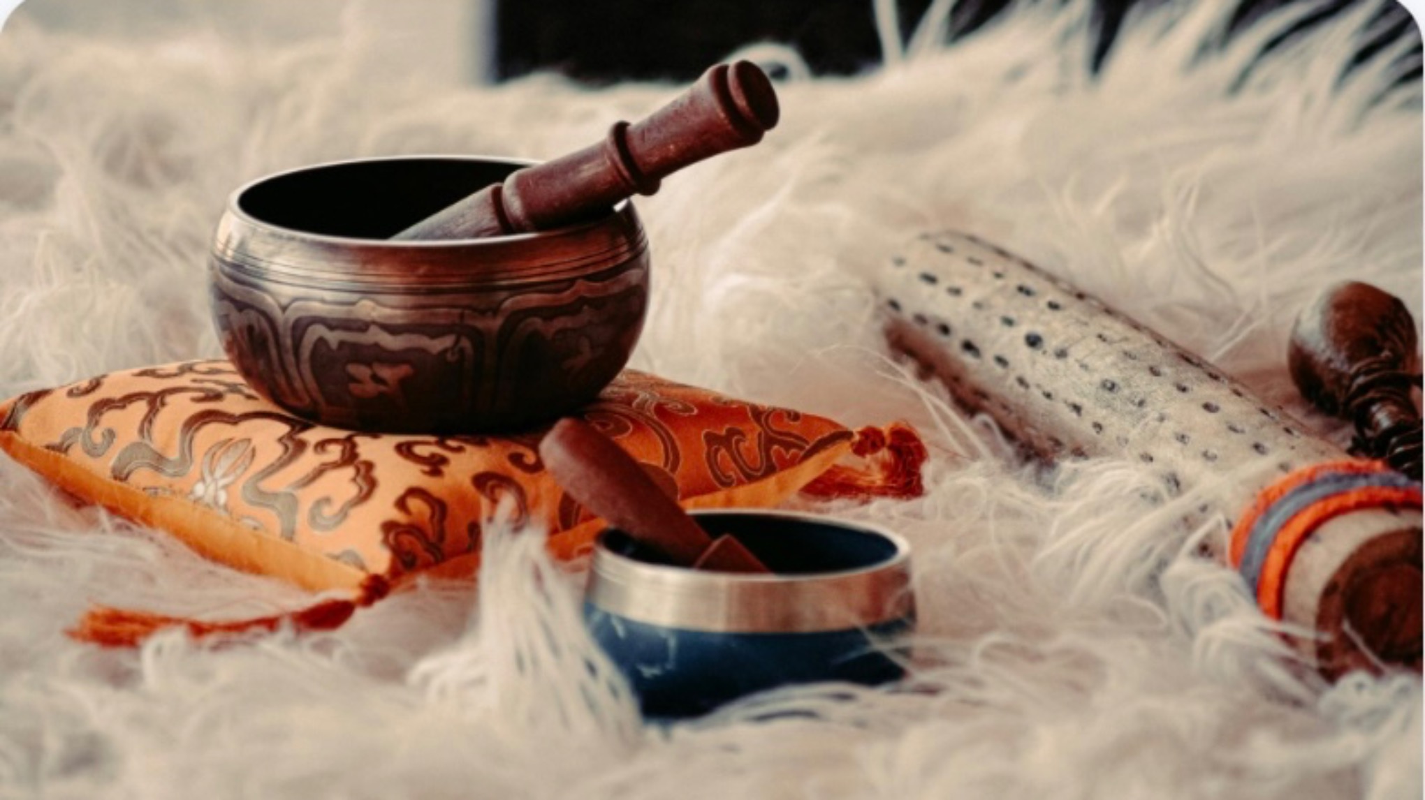 Yin Yoga sonore (bols chantants) - Amaia & David (@passionvibration)