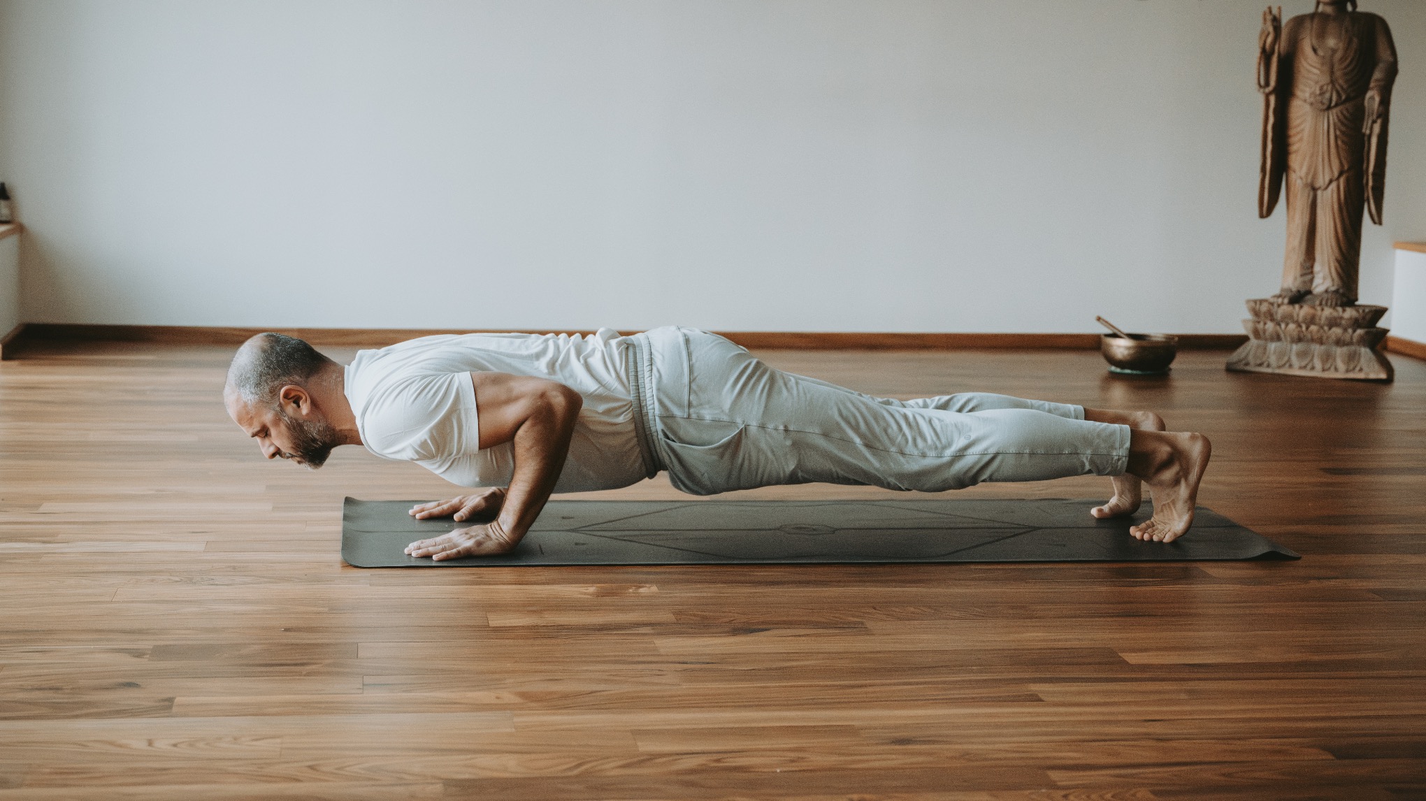 108 salutations au soleil en musique live