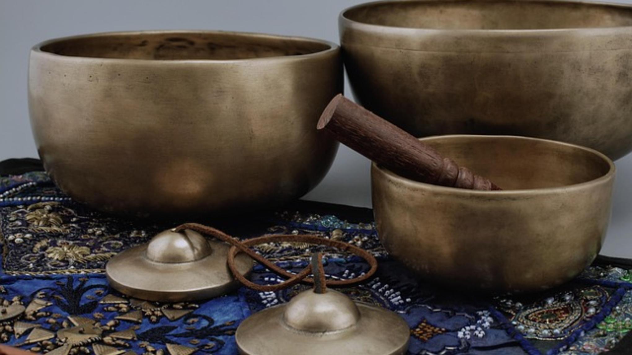 Yin Yoga mit Klangschalen