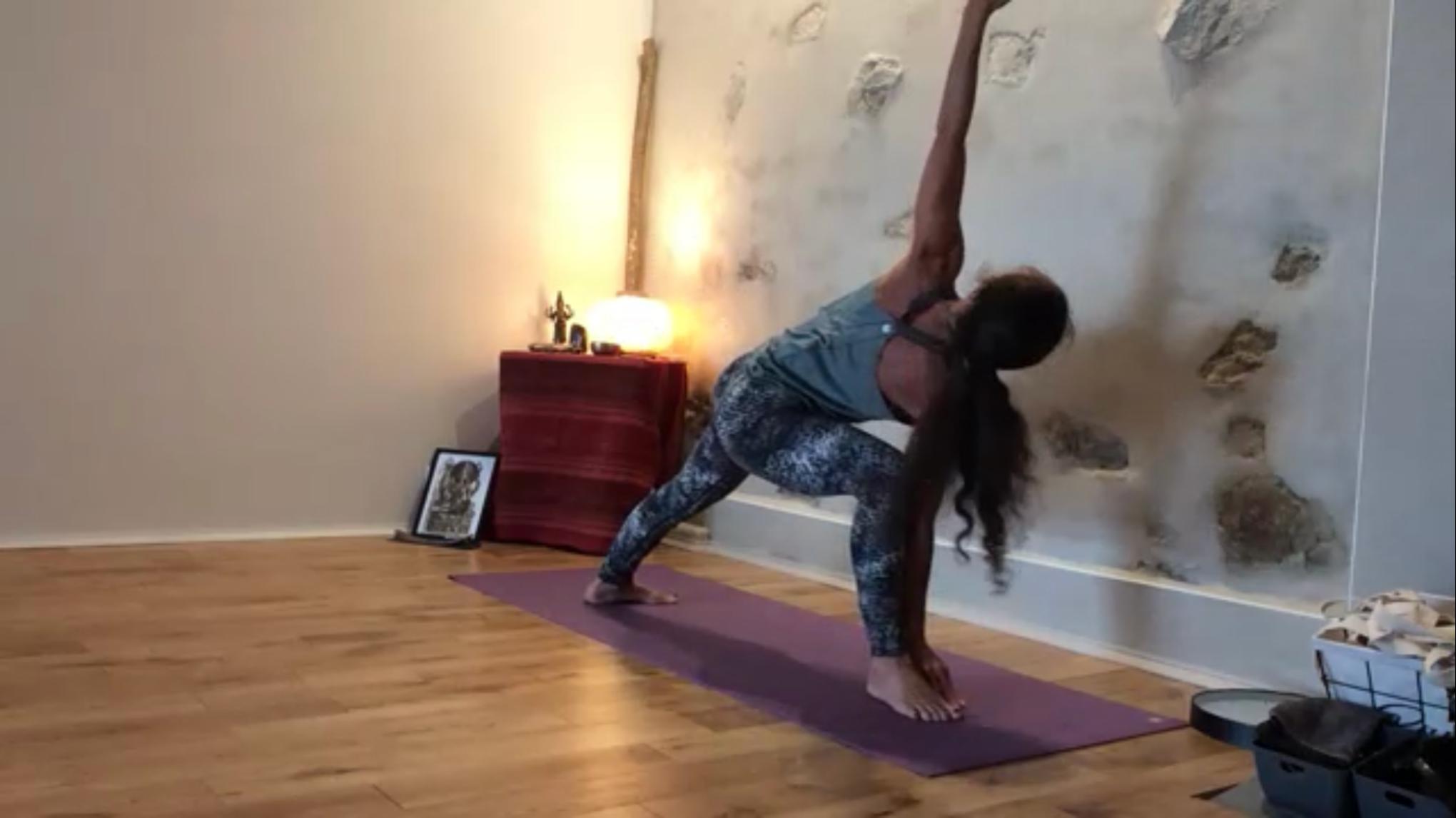 🏡 Vinyasa krama yoga (tous niveaux)  DECOUVERTE