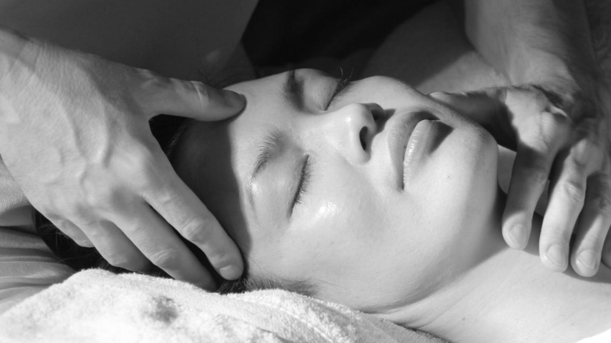 WORKSHOP Japanse Gelaatsmassage (Jonathan Verlinden) - STUDIO 1