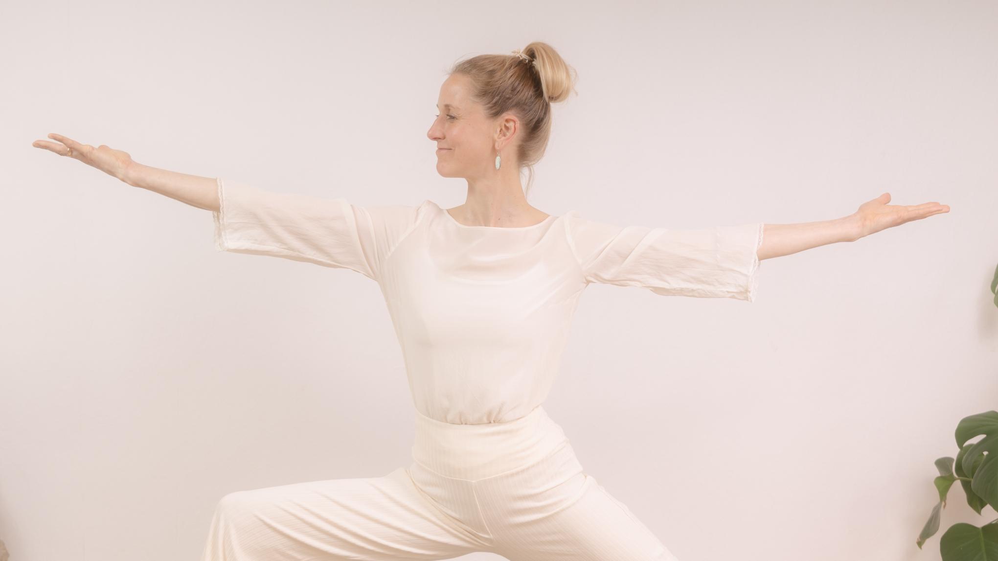 Online Ananda Yoga Klasse