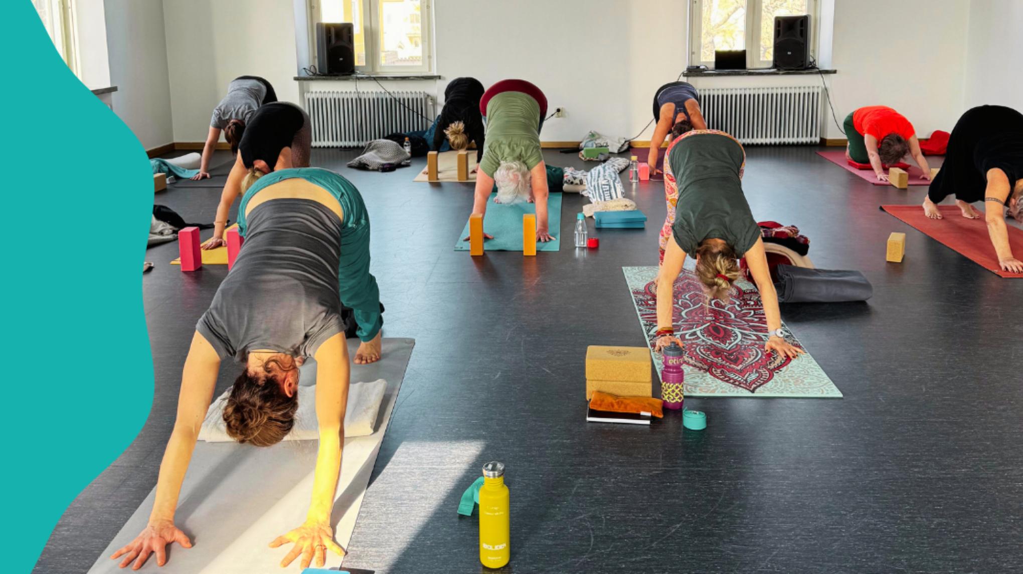 Terminskurs HT-26: Yoga ihop i Skellefteå. Flöde, fördjupning & vila.