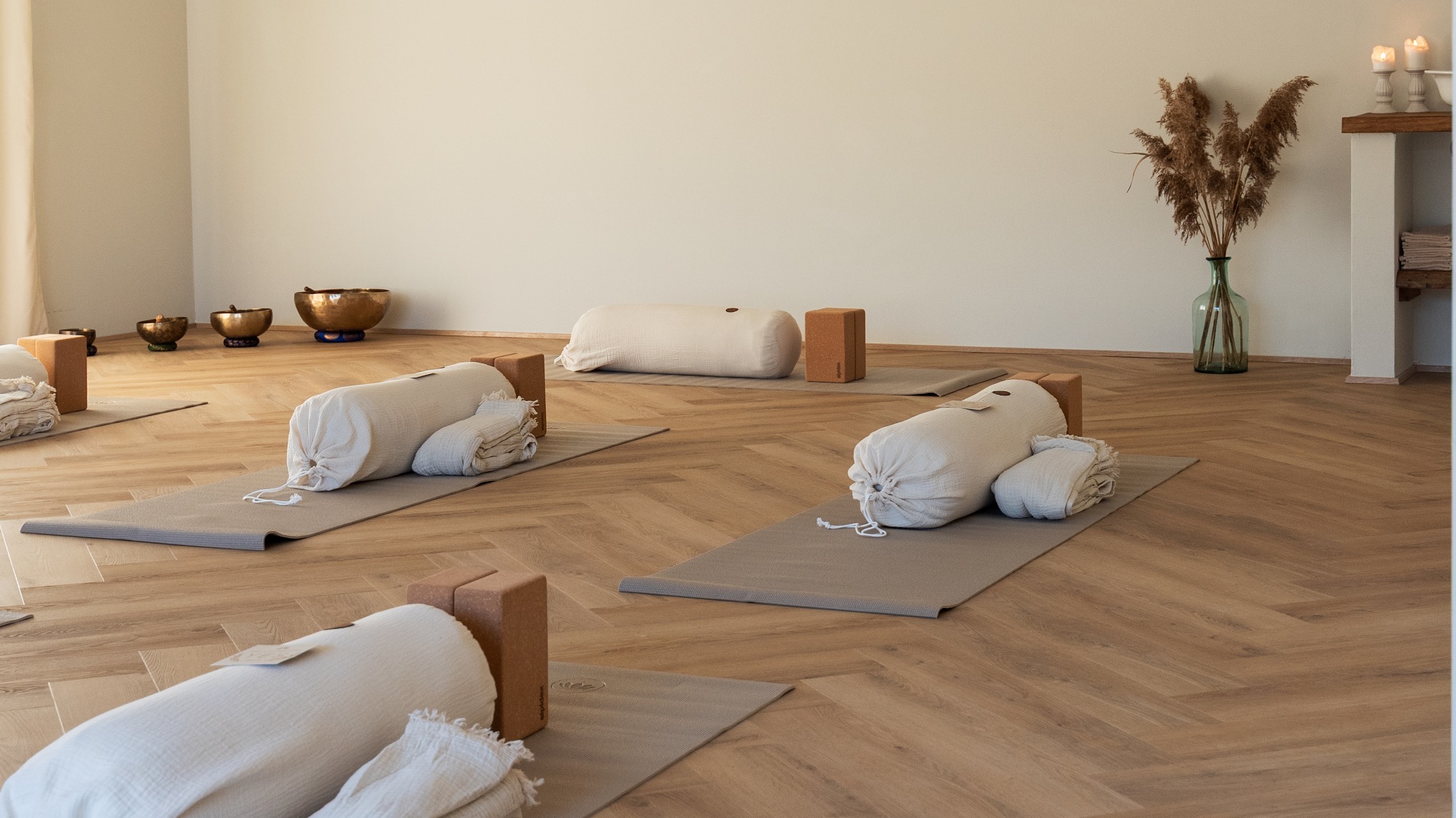 Komm zur Ruhe-eine sanfte Reise mit Yoga, ätherischen Ölen & Zimtschnecken