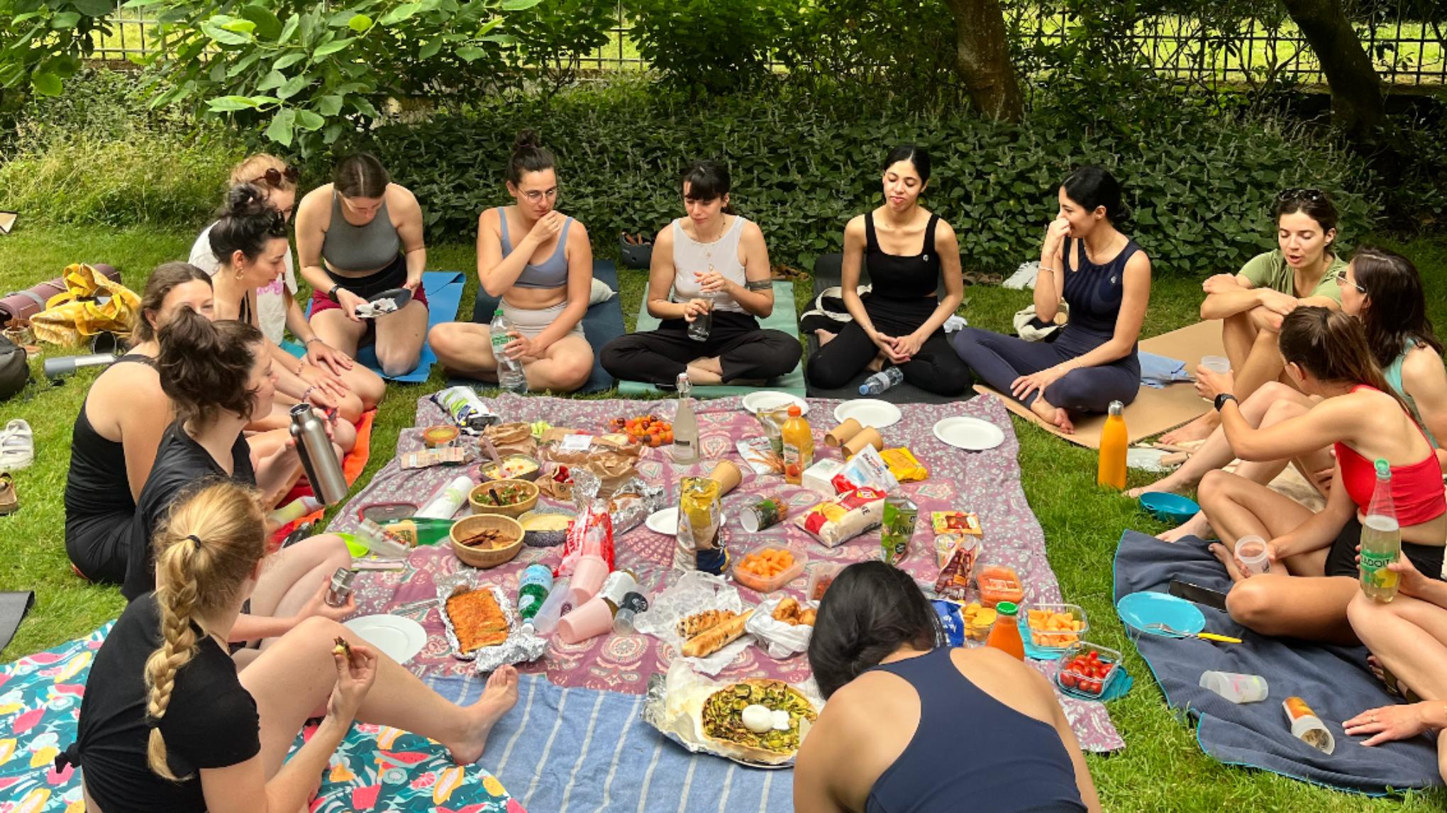 🌈 LES RETROUVAILLES ! 🌈 Vinyasa + pique nique