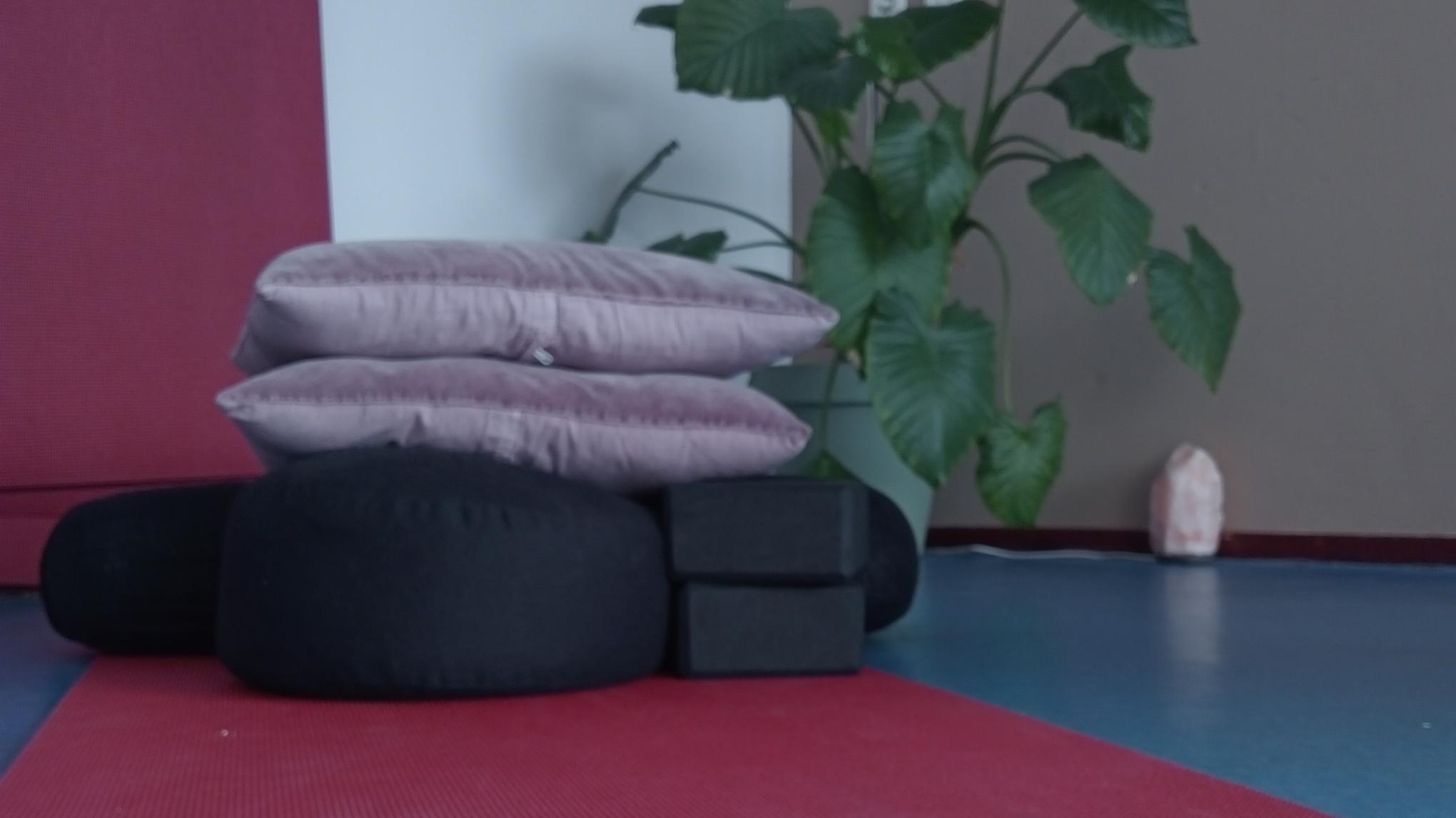 Yin Yoga lazy sunday met magic cacao