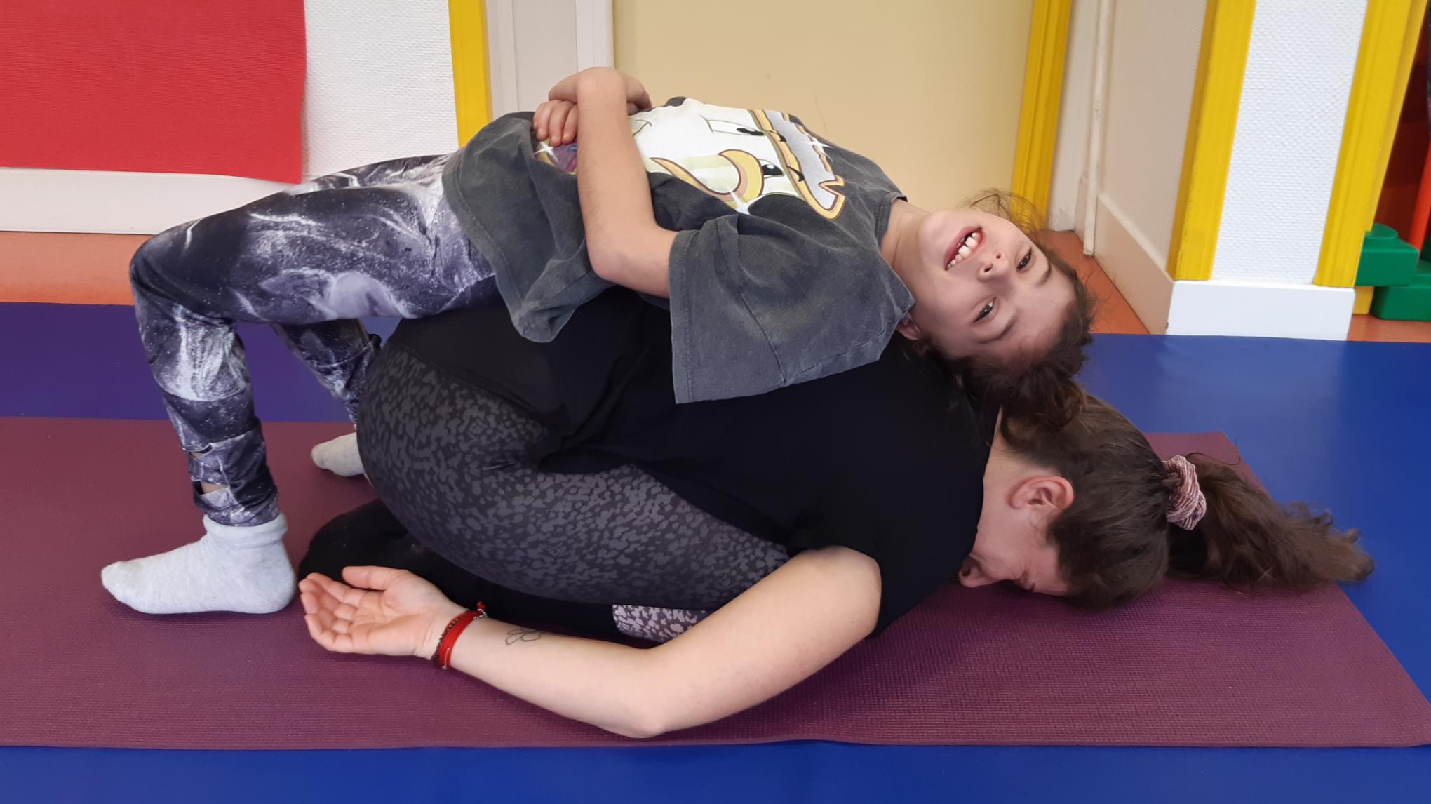 YOGA PARENT-ENFANT SPECIAL HALLOWEEN (4-8ans) 🎃