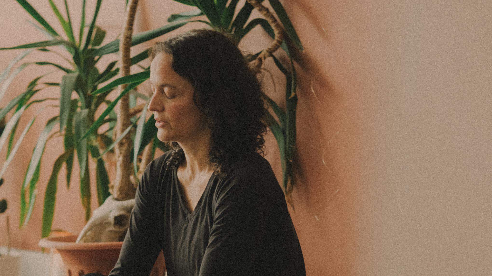 Beginners Yoga Course 2026 w/ Maggie Sciarra