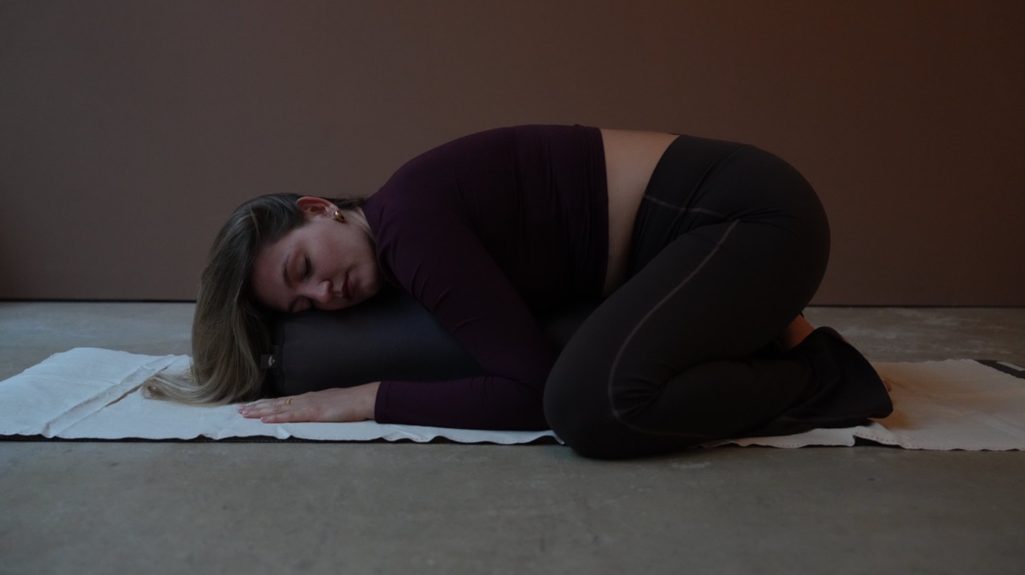 Zwischen den Jahren: Ein achtsamer Jahresausklang mit Yoga und Meditation