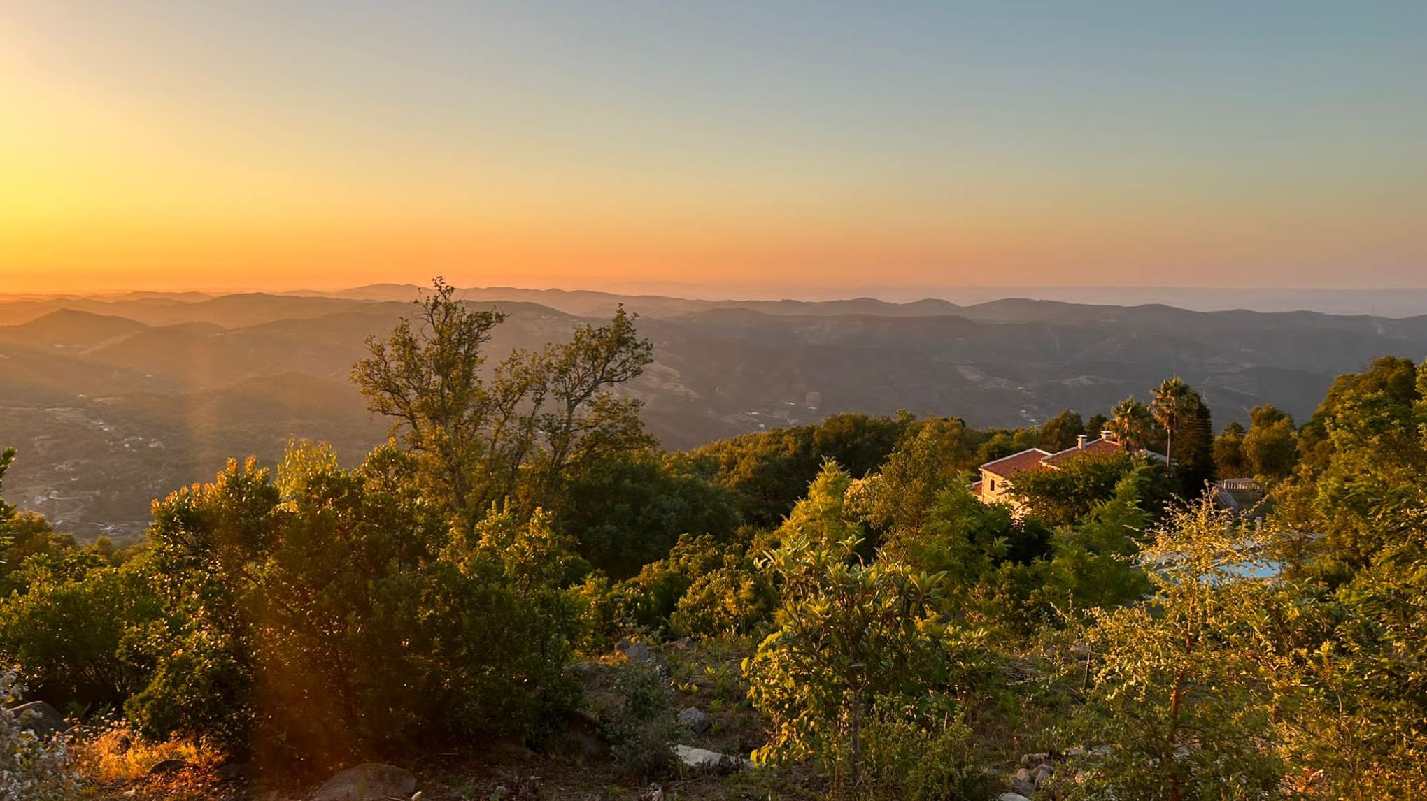 EARTH & SKY RETREAT IN PORTUGAL