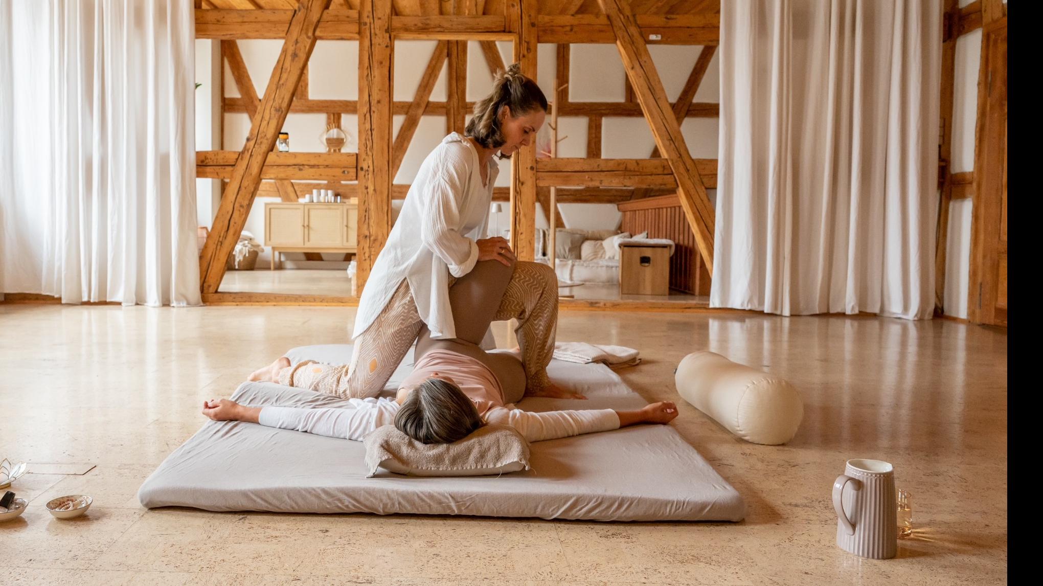 Nuad-Thai-Yogamassage