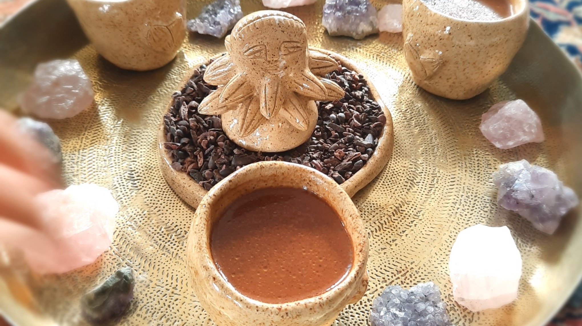 Mantra & Cacao met Sara, Emilie & Eline