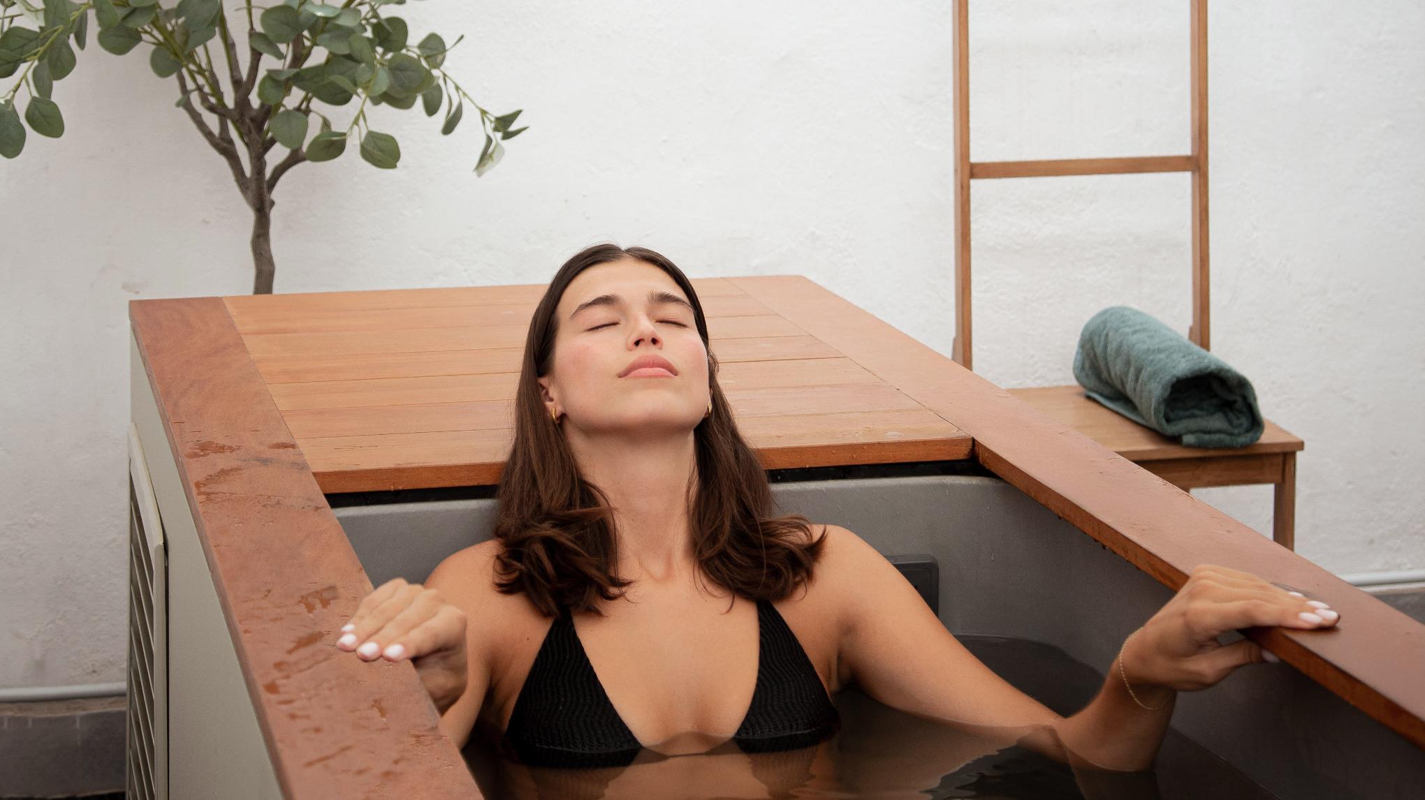 Friday Reset: Power Yoga, Sauna & Ice Bath