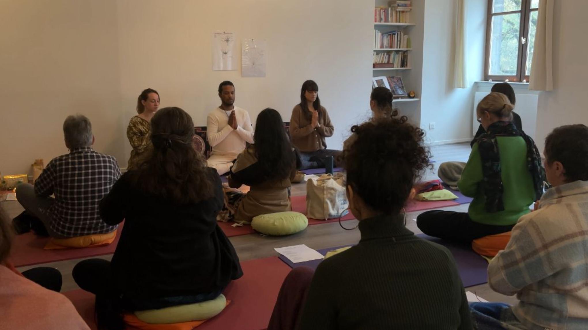 ~ Bhakti Yoga ~ Kirtan avec Garance et Pramod