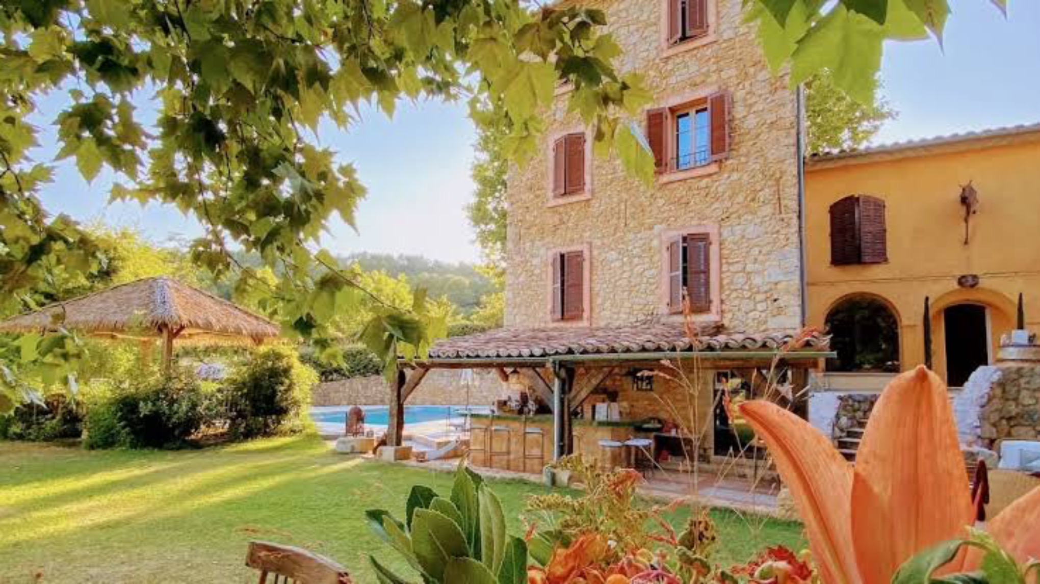 Retraite Yoga FÉMINITÉ SACRÉE - Domaine Sté Annette Callian VAR