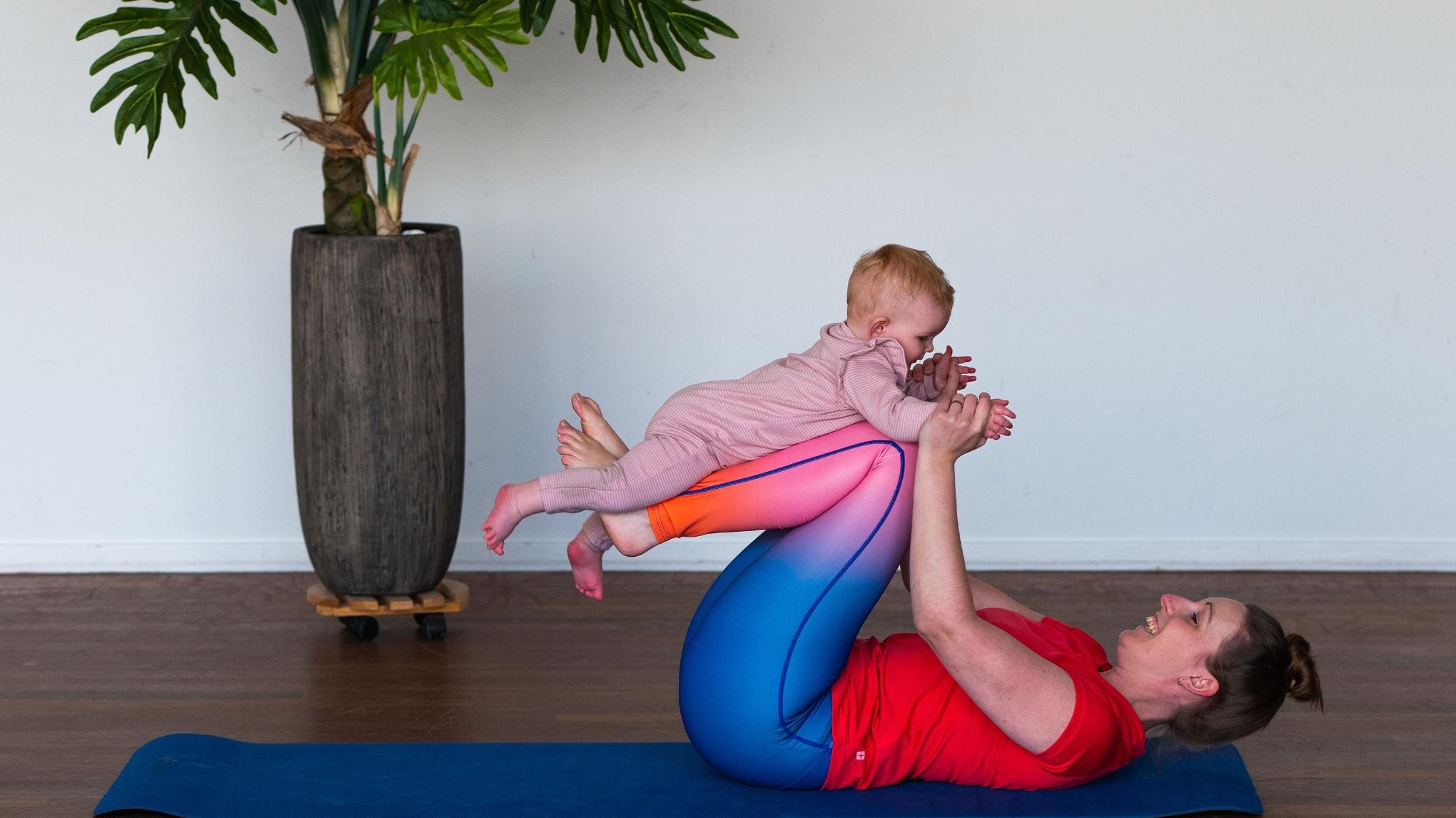 Mama & Baby Yoga