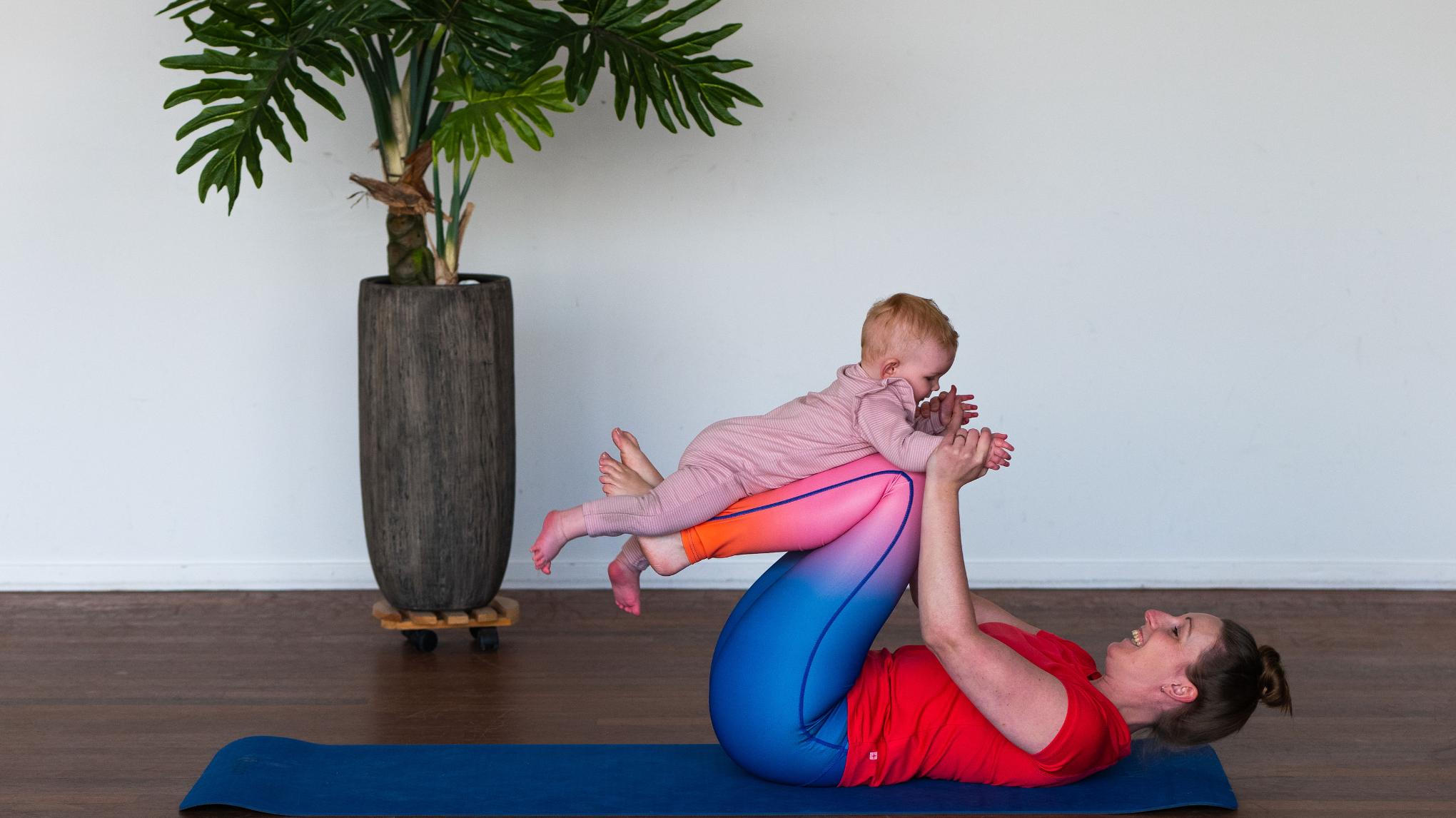 Mama & Baby Yoga